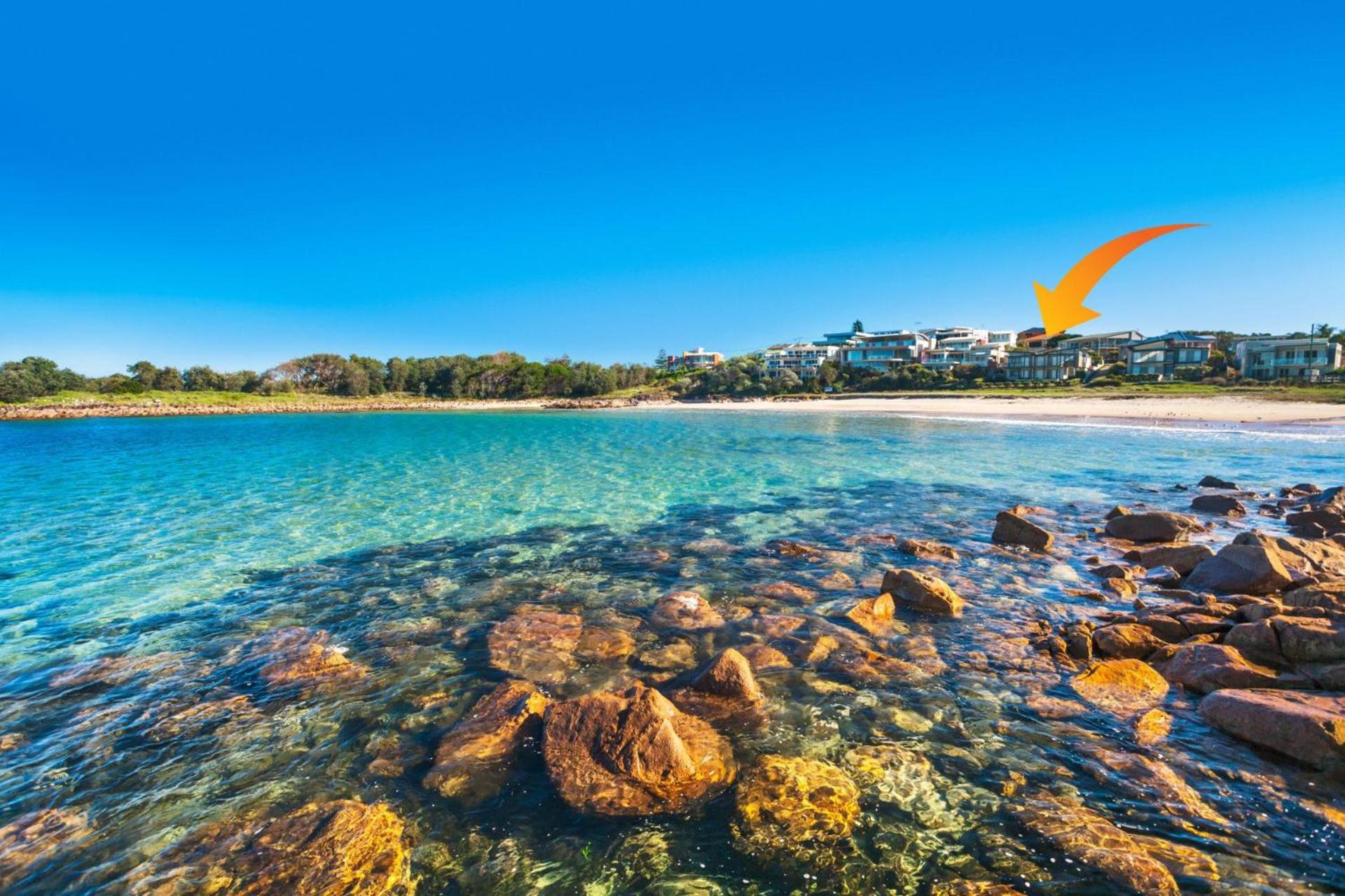 Sails on the Beachfront - Exclusive Seaside Home