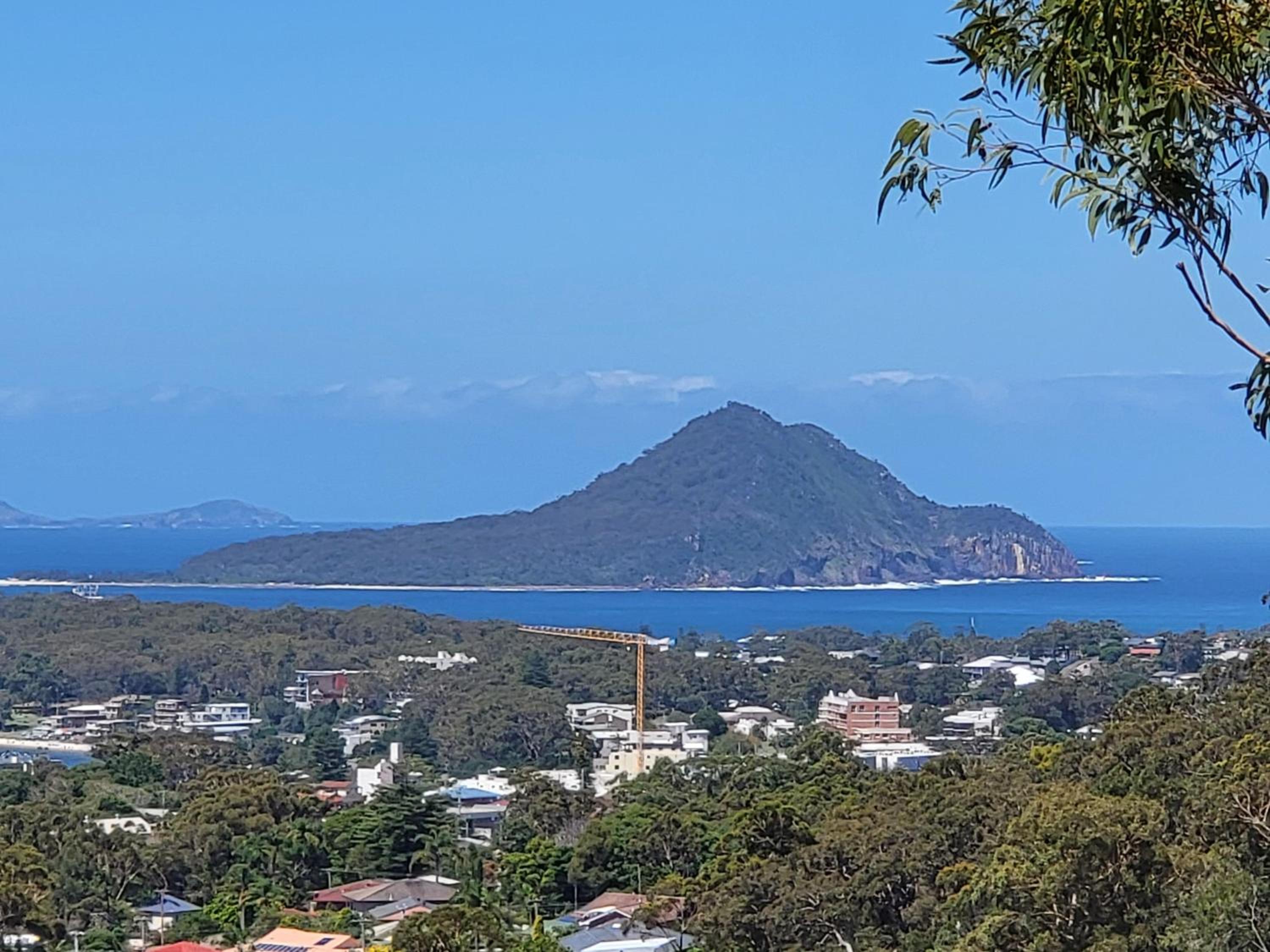 Grandview - Luxurious Entertainer with Spectacular Views