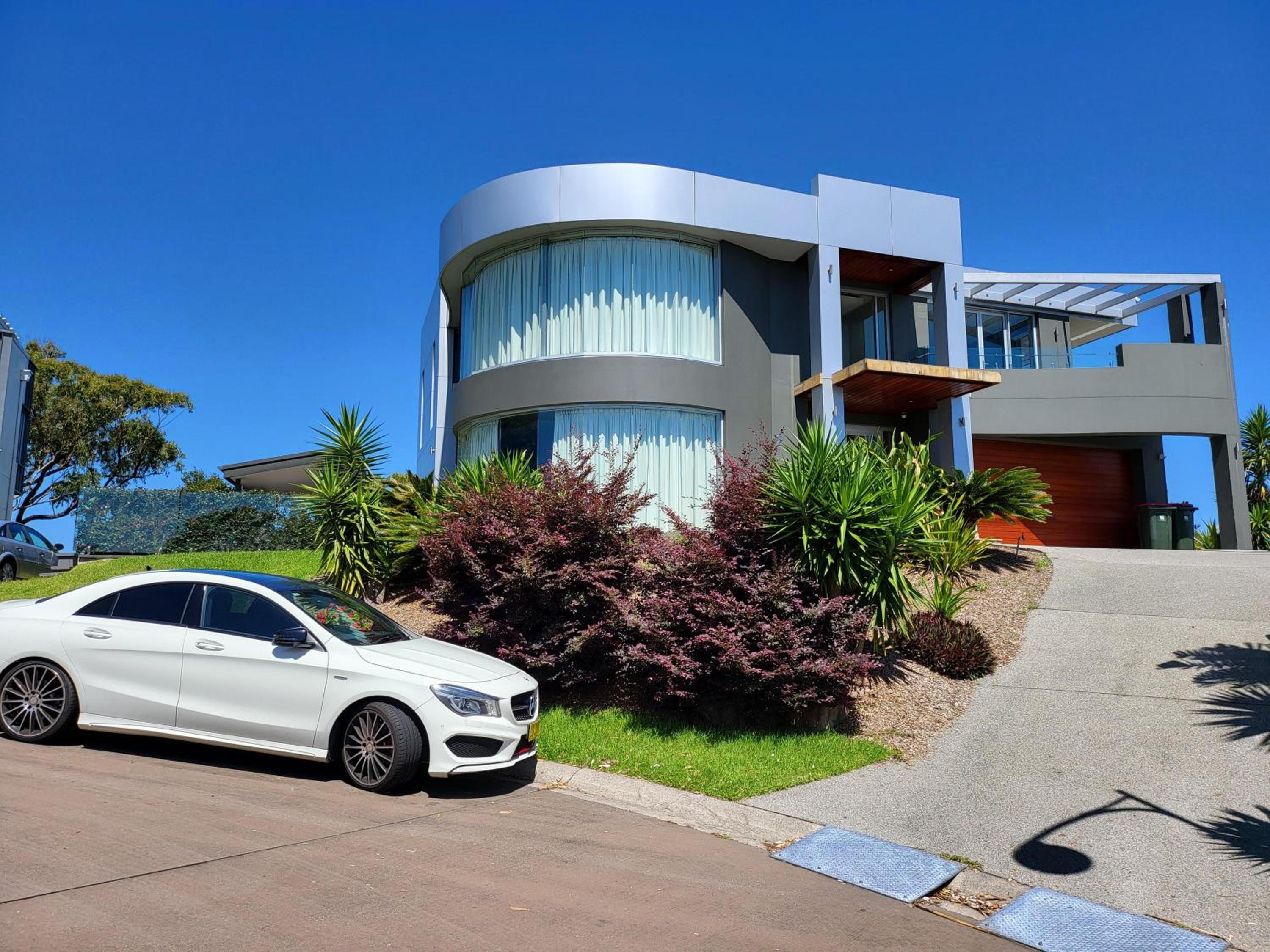 Grandview - Luxurious Entertainer with Spectacular Views