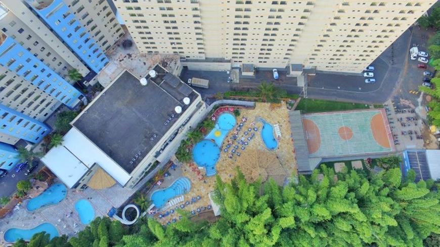 Golden Dolphin Grand Hotel - FLAT Quarto e Sala Com Roupa de Cama e Banho - Piscinas 24h