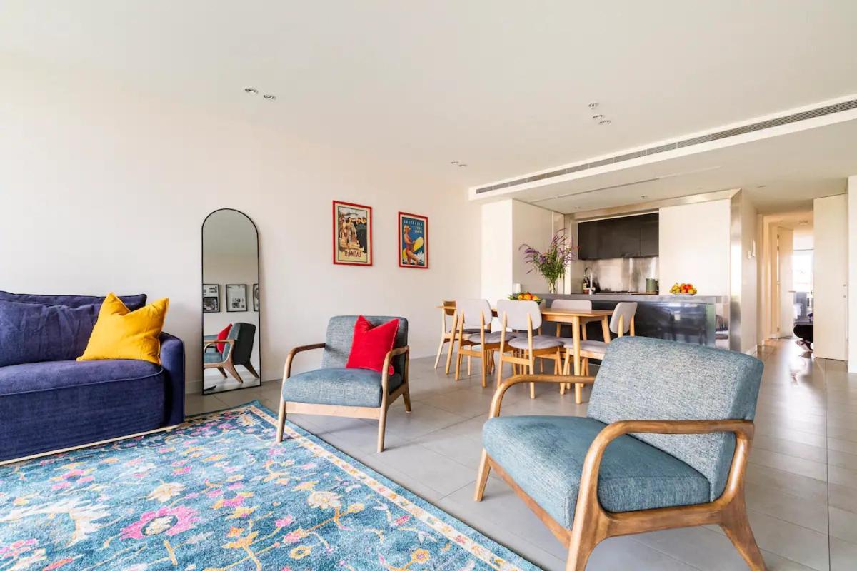 Luxury beachside apartment