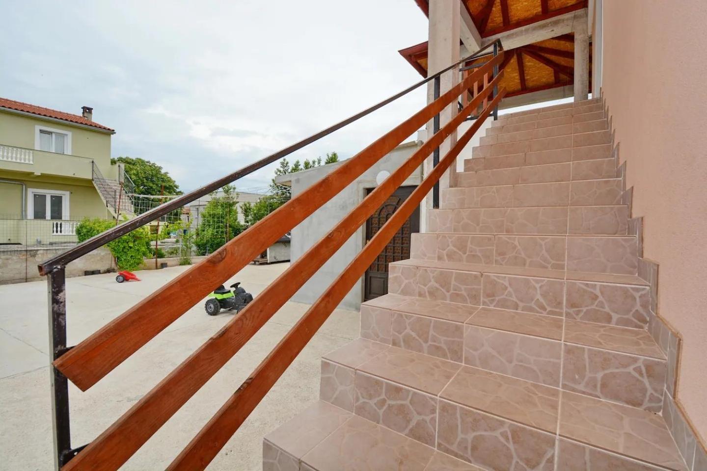 Apartments by the sea Tkon, Pasman - 19017 view 5