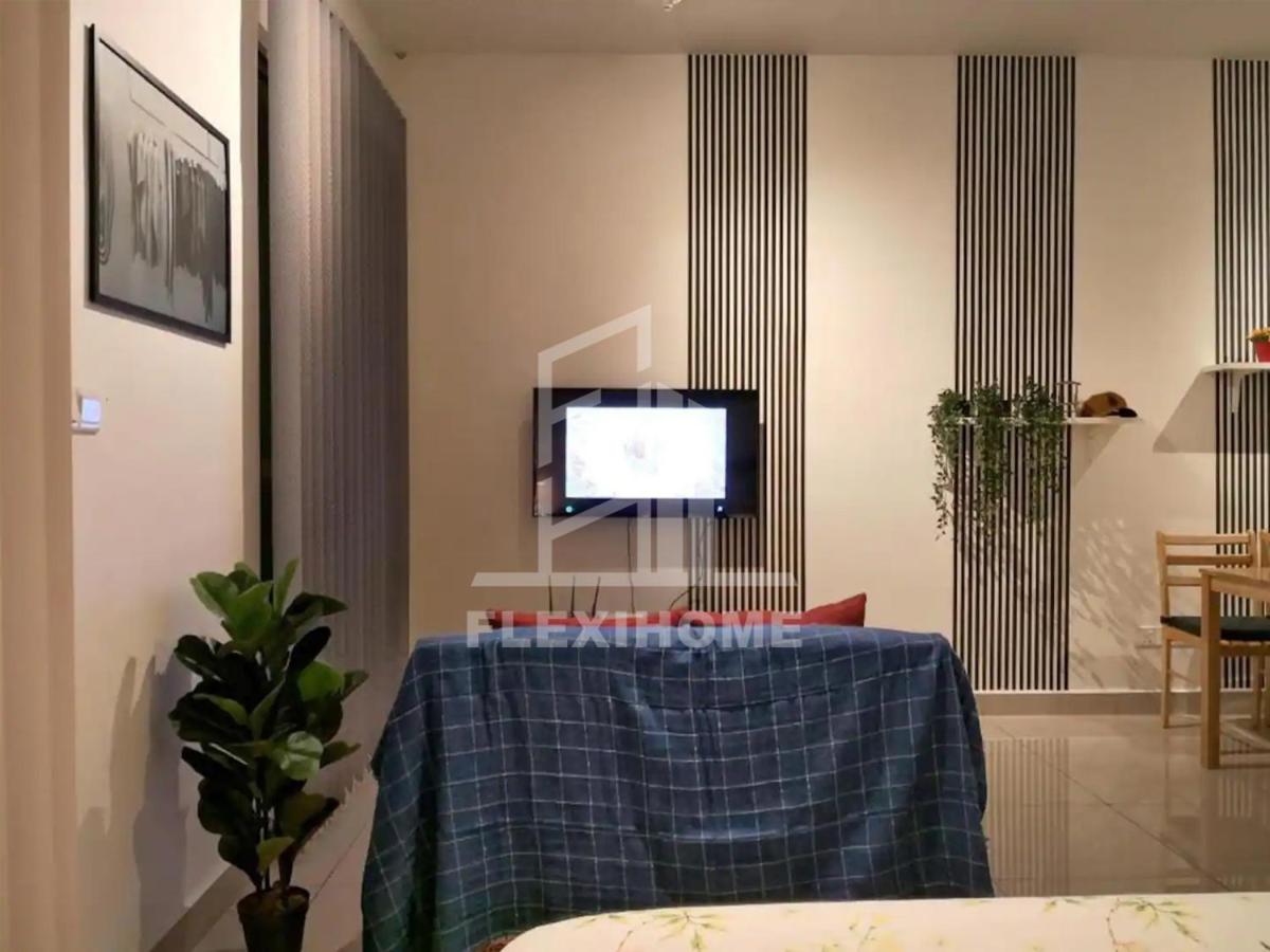 Colour-Theme Designed, Private Studio Home, Cybersquare 27B Cyberjaya, Flexihome-MY photo 6