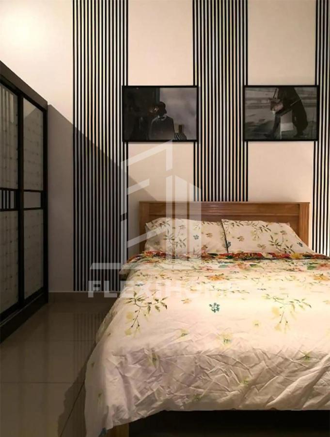 Colour-Theme Designed, Private Studio Home, Cybersquare 27B Cyberjaya, Flexihome-MY photo 5