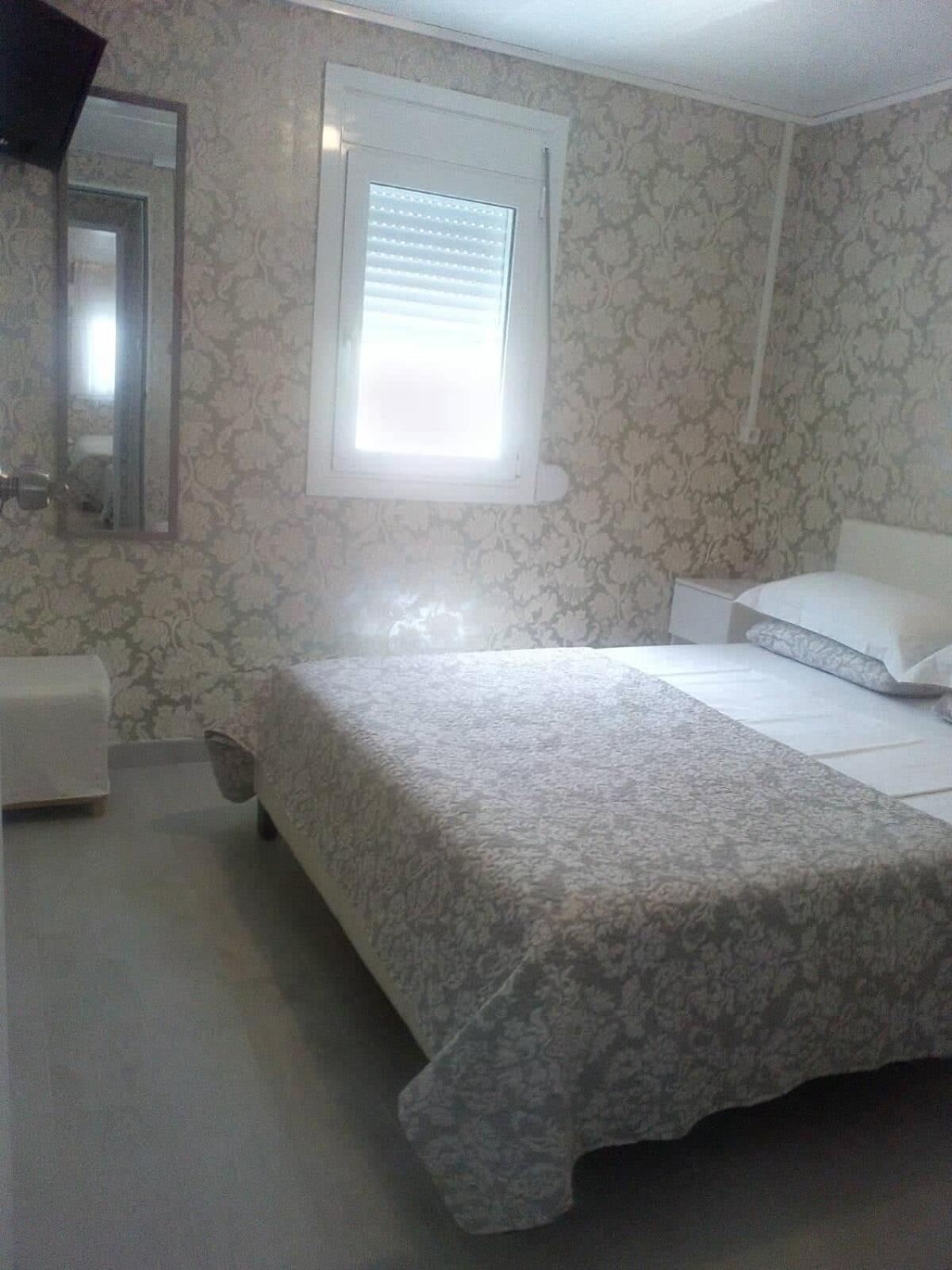 Apartment close to sea view 5
