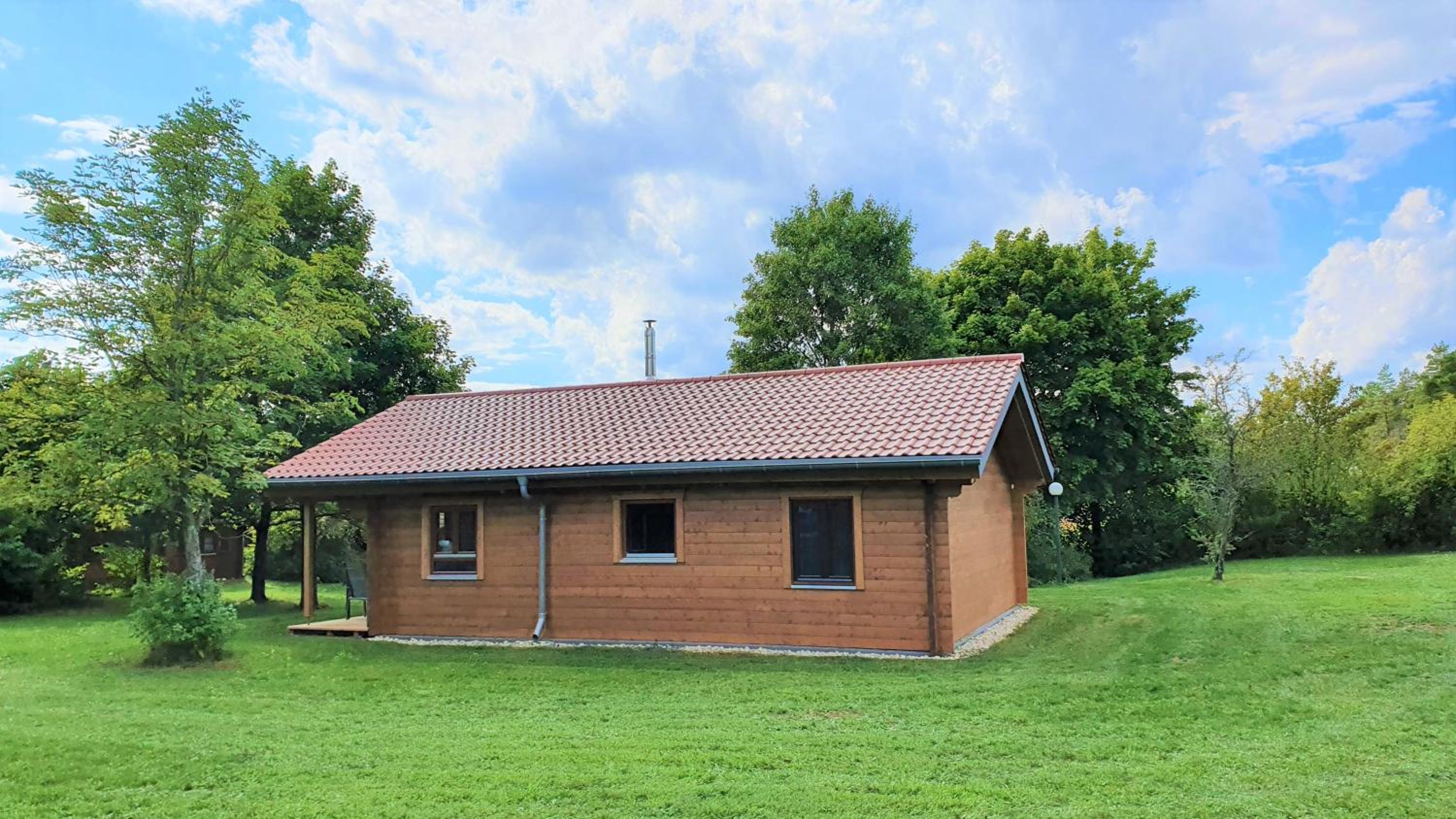 Ökologisches Holzblock-Ferienhaus Lauterdörfle 150 - Baujahr 2022 - mit gratis AlbCard