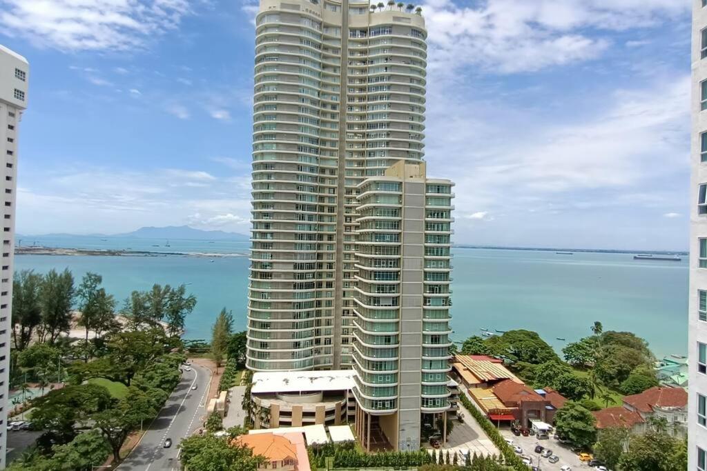 Family Suites at Mansion One by MAJ photo 2