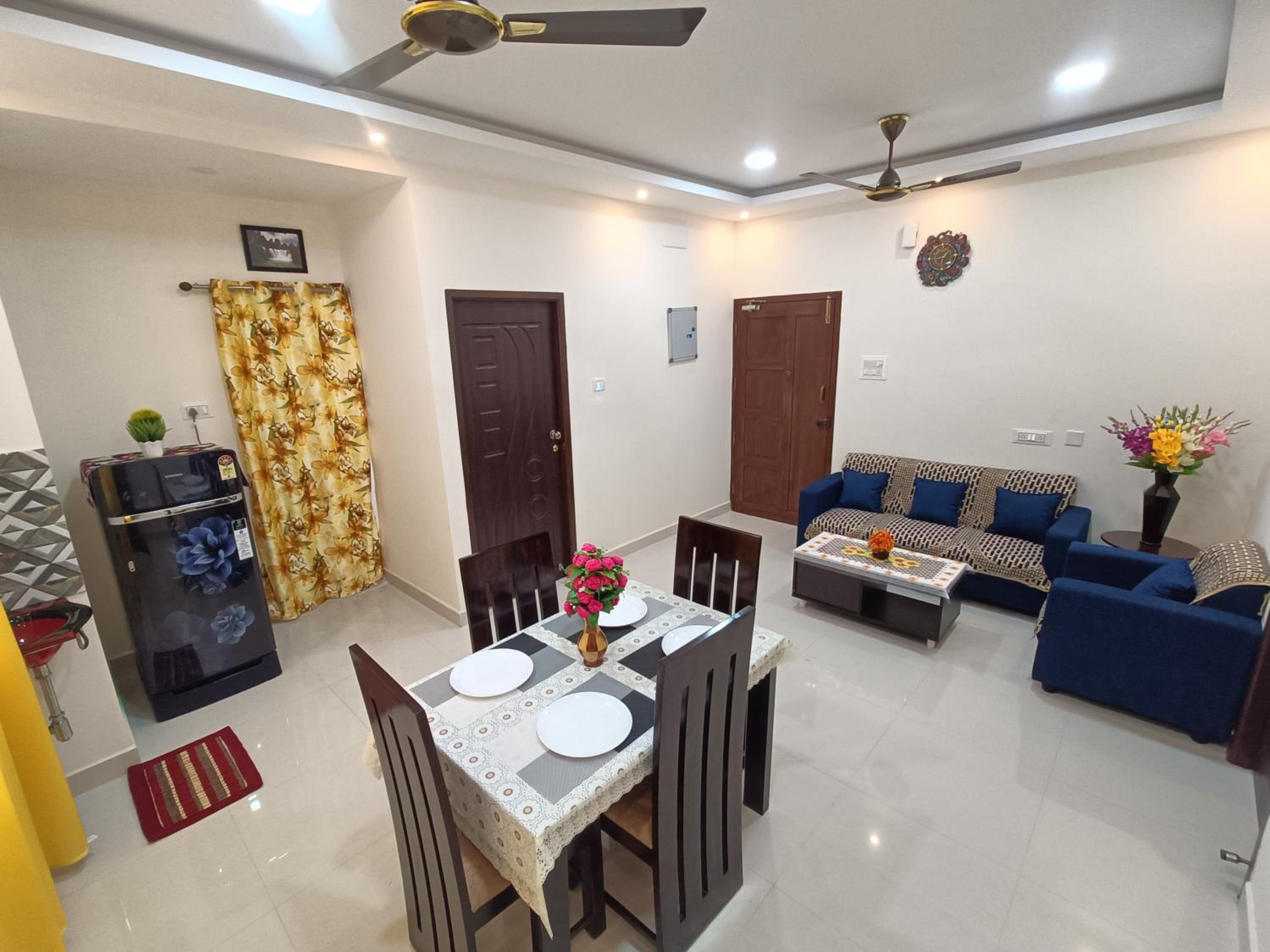 New Metro Serviced Apartment view 5