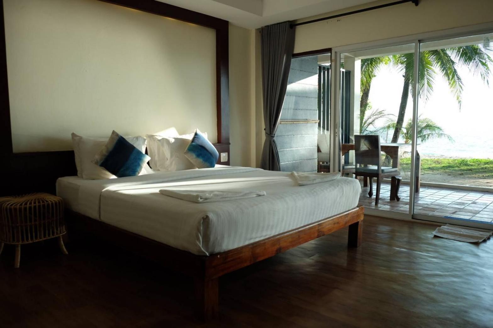 Siam Beach Resort