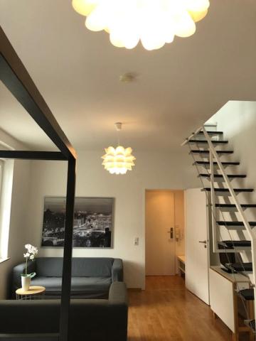 studio b - Sunny City Business Apartment with roof-top terrace for 2-4 guests