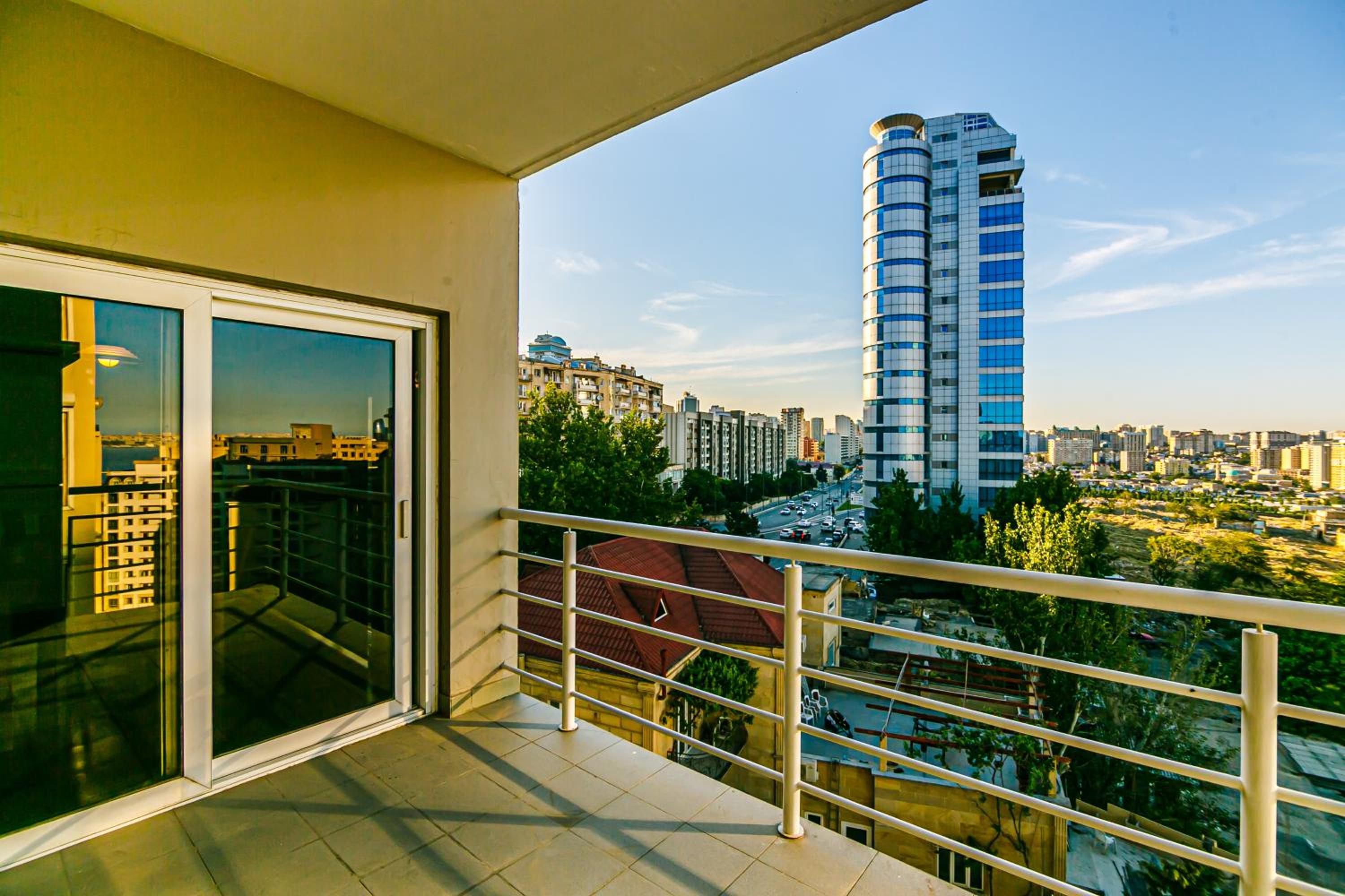 Vip Apartment Sea View Plaza
