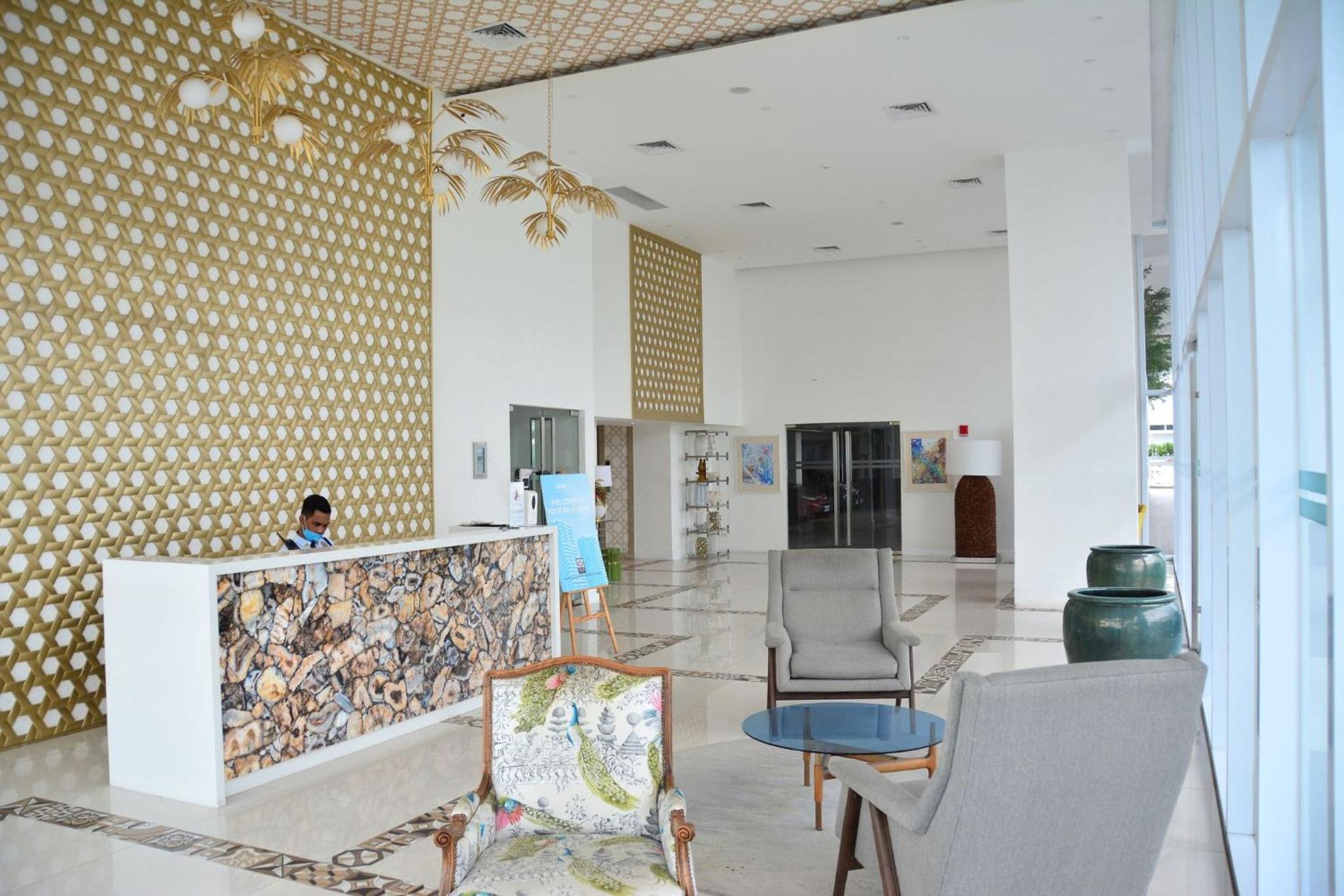 Ocean Vibe Studio Unit at Azure North Pampanga