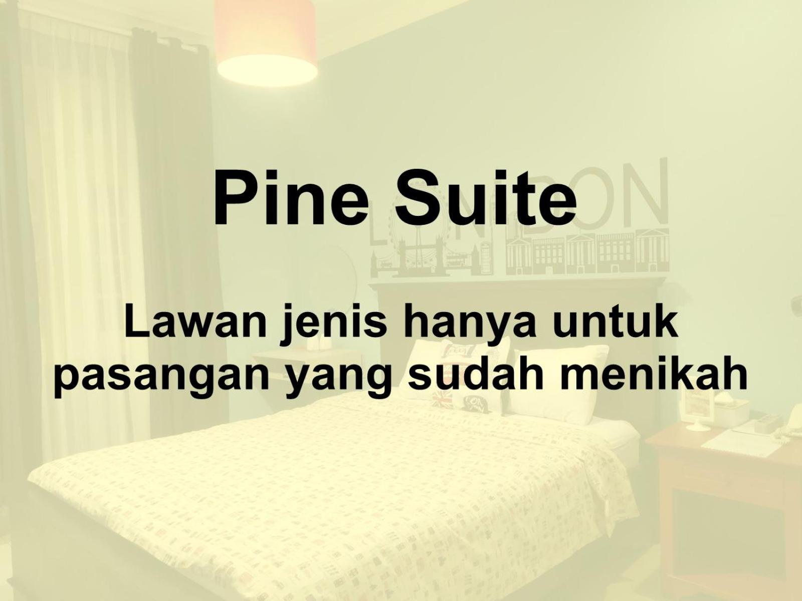 Cottonwood Bed & Breakfast House Bandung