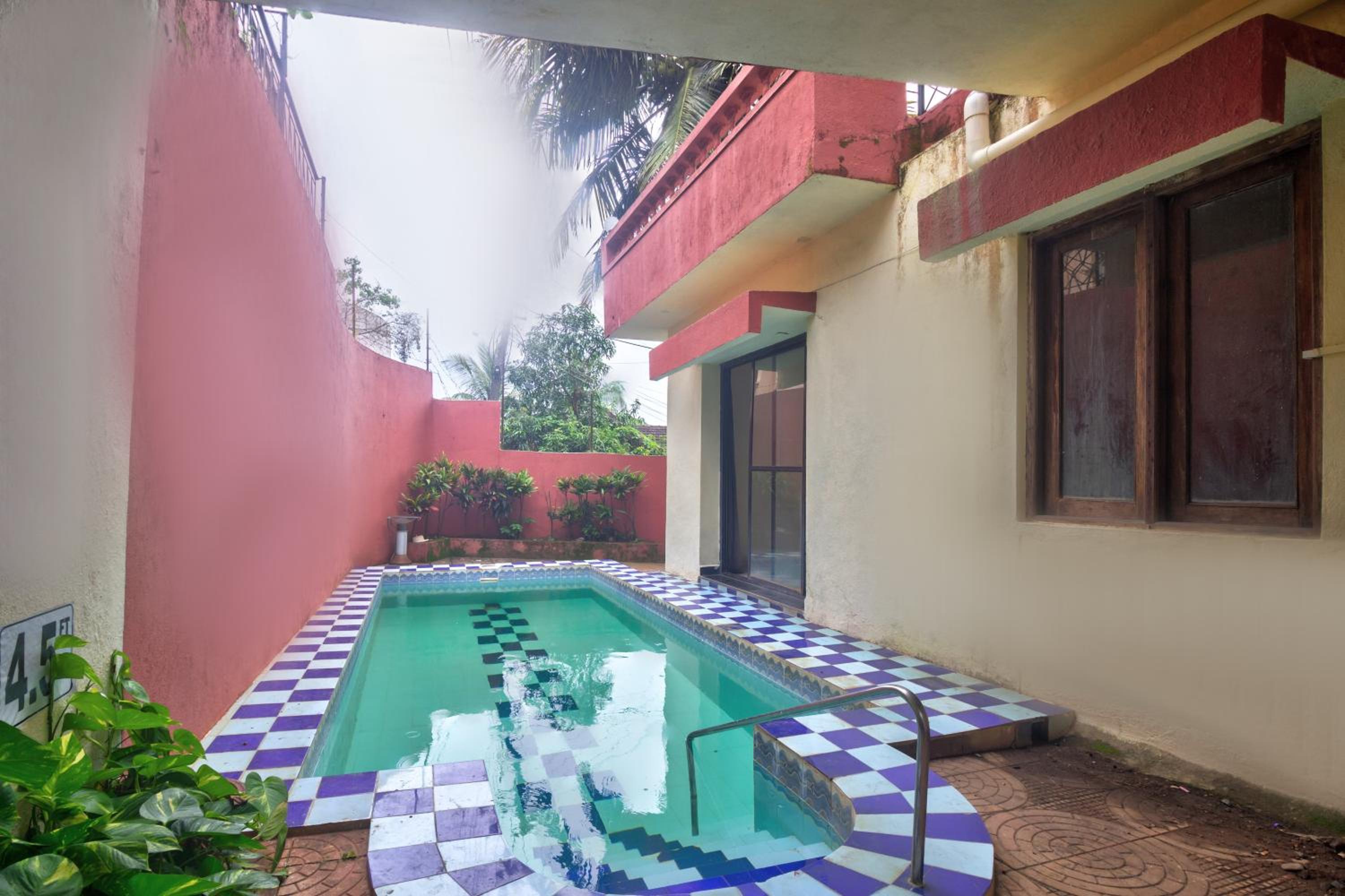 Hilltop 4 BHK Villa with Private Swimming Pool near Candolim view 2