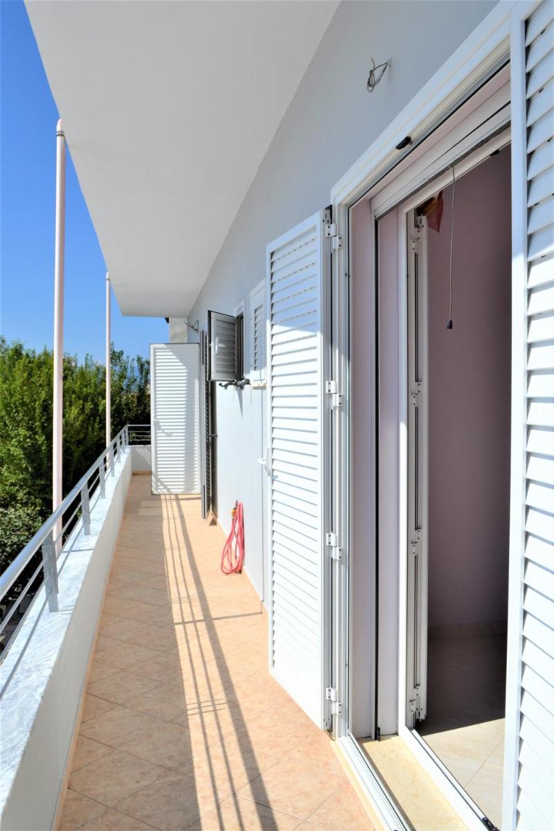 Villa Iremia Apartments