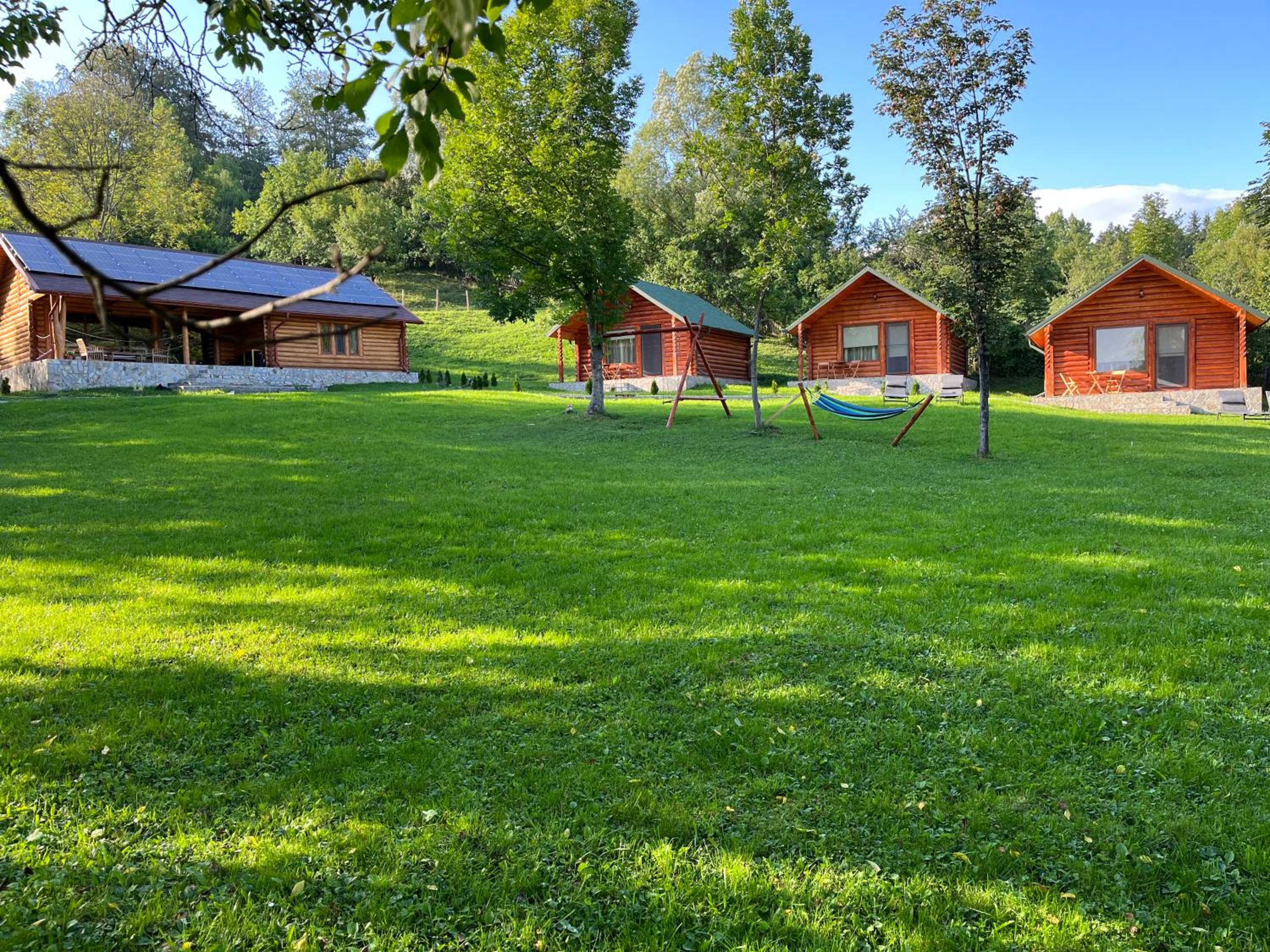 Complex turistic Traisteni din Valea Doftanei view 5