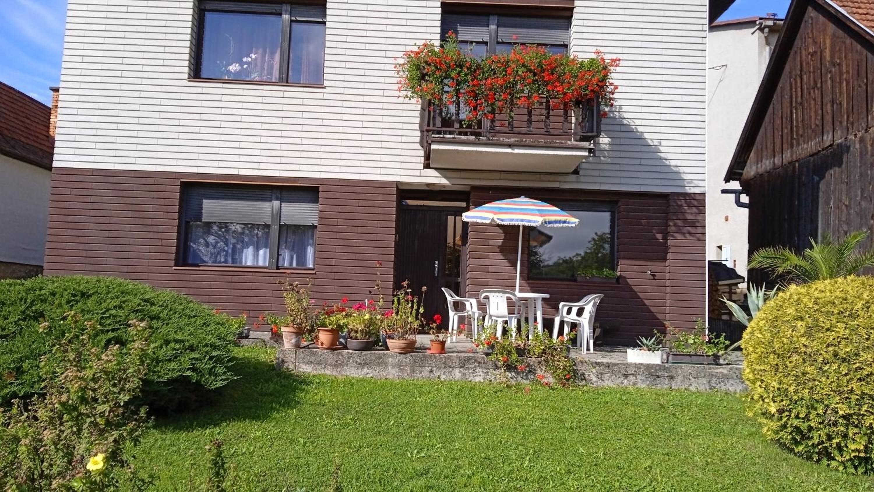 Apartmán 6 km od centra Banskej Bystrice view 3