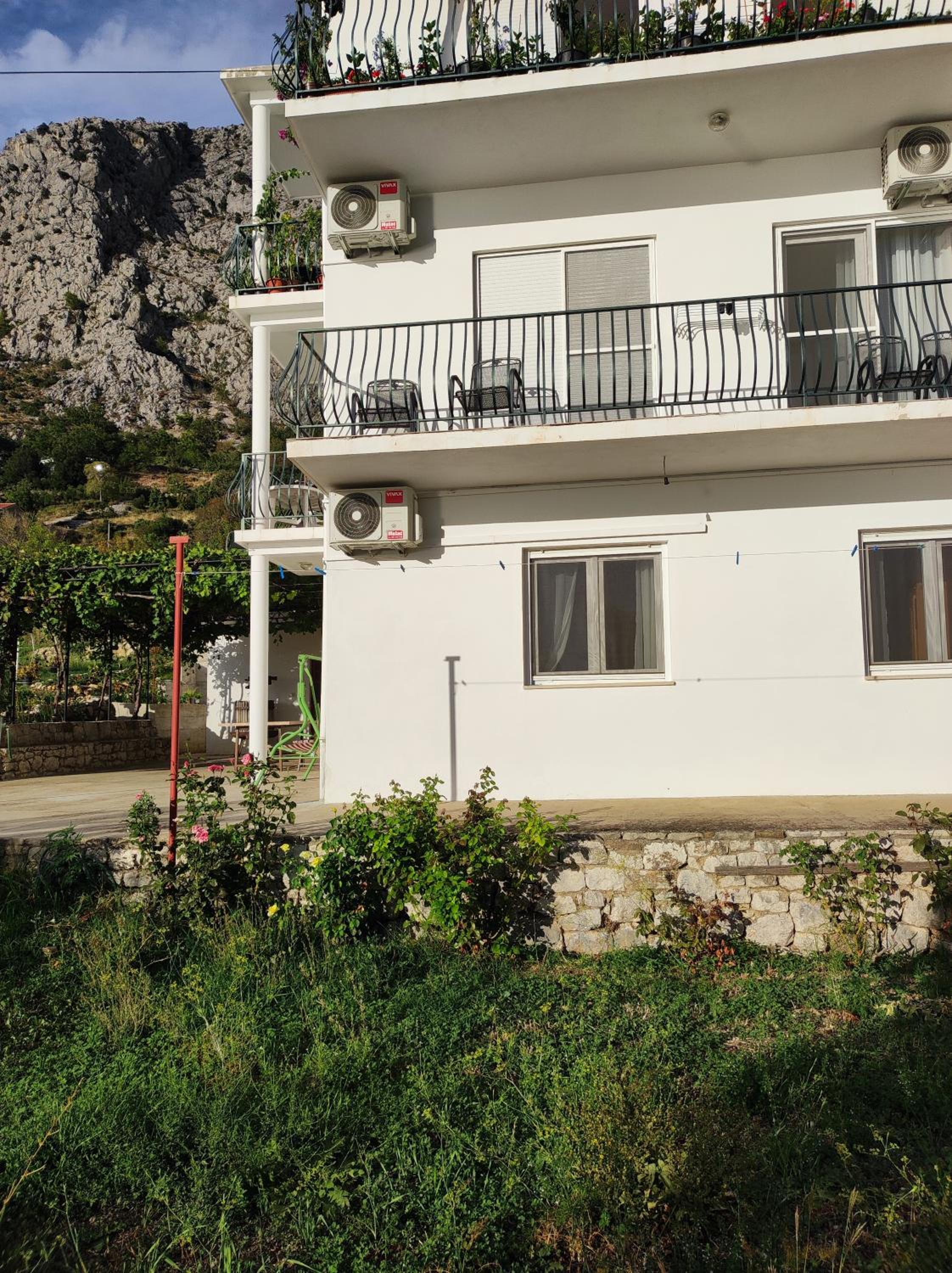 Apartment Cera view 2