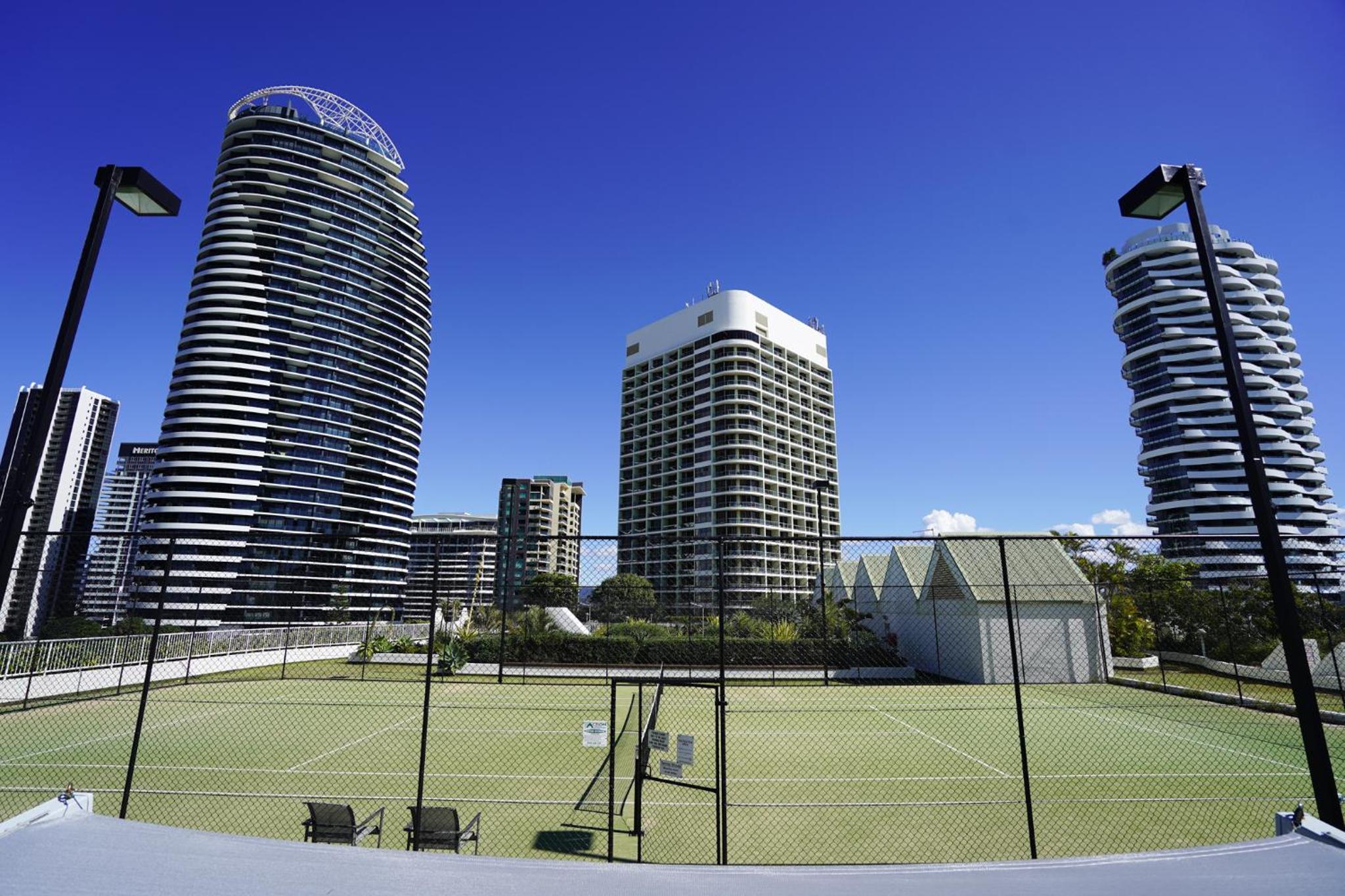 Air On Broadbeach-Stunning Ocean Views