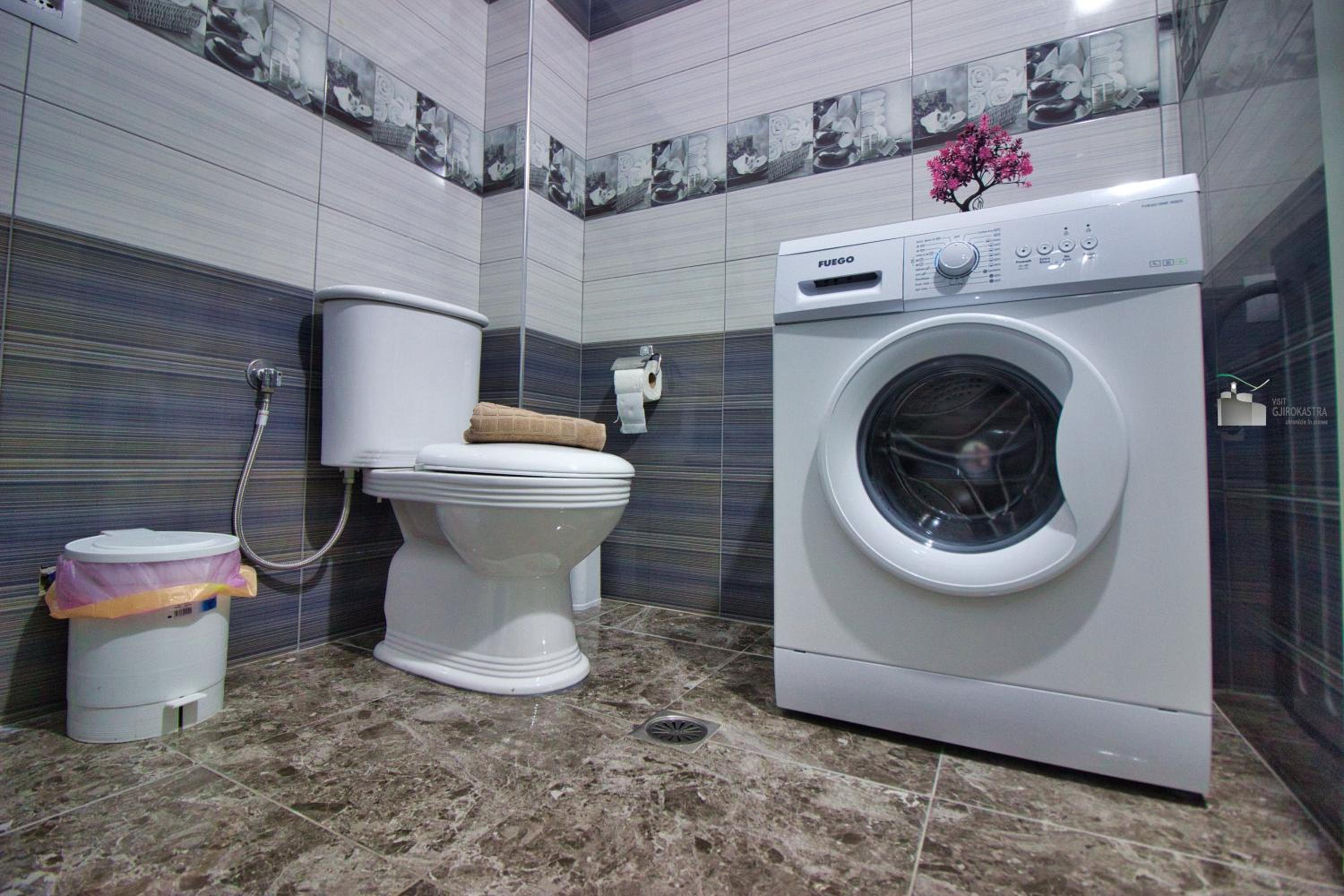 DAI Apartments- City & Castle view Gjirokaster photo 4