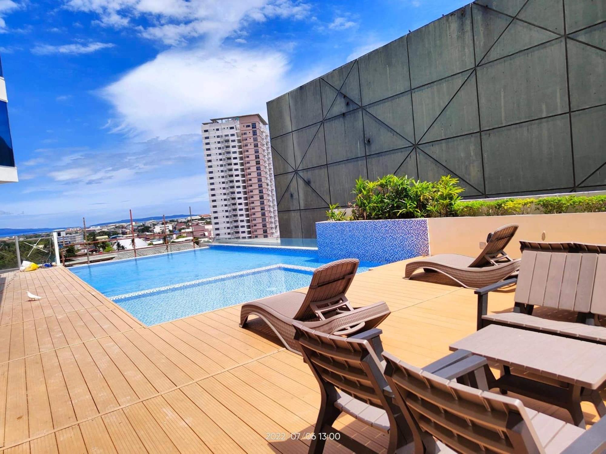 Inspiria Cozy Condo view 4