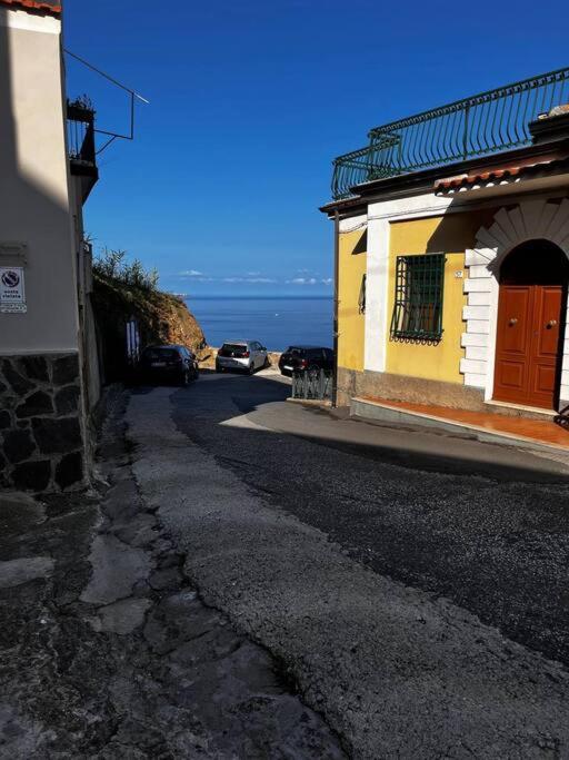 Casa 'da Annunziata' few steps from the sea view 3