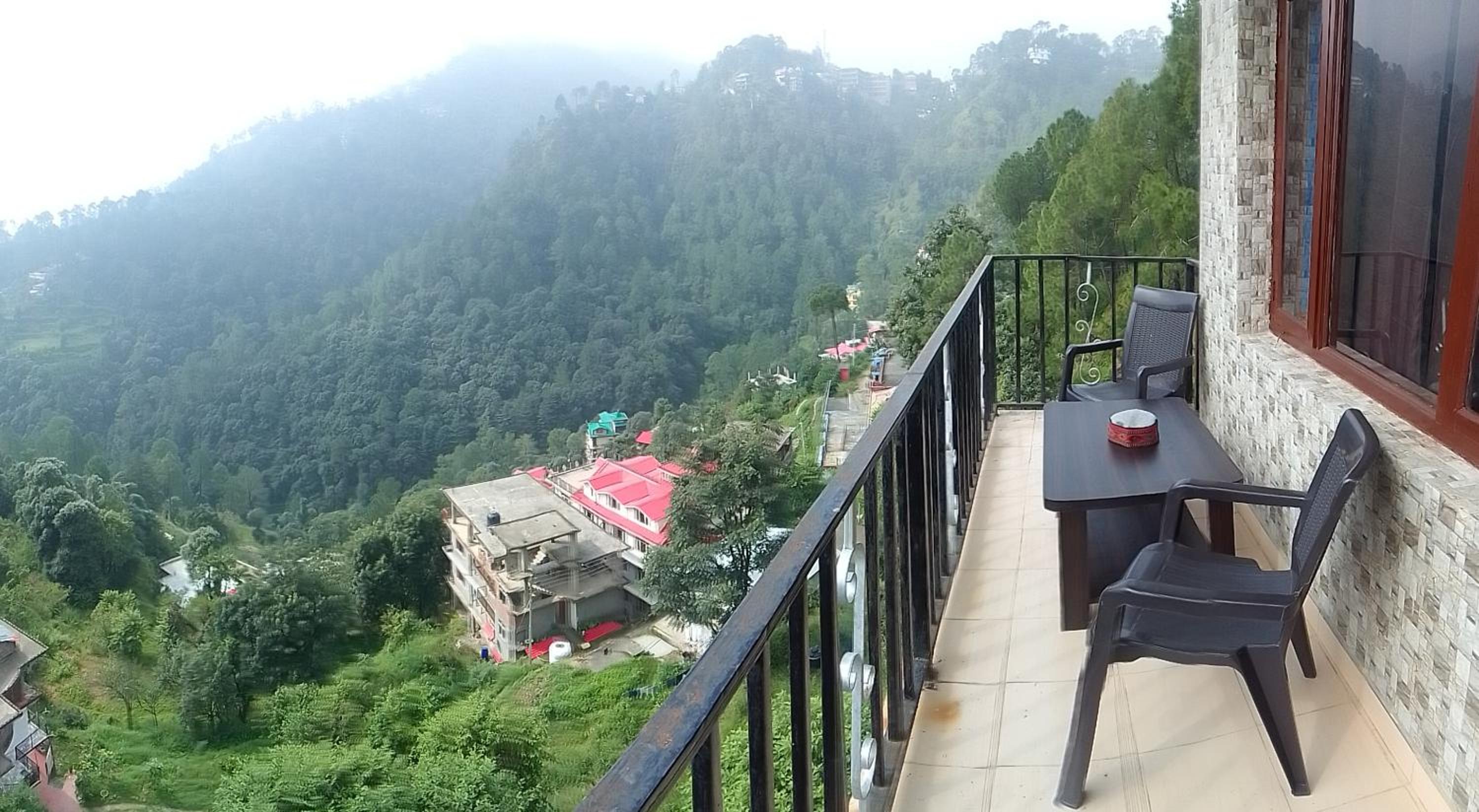 Thakur homes- couple and family friendly homestay view 4