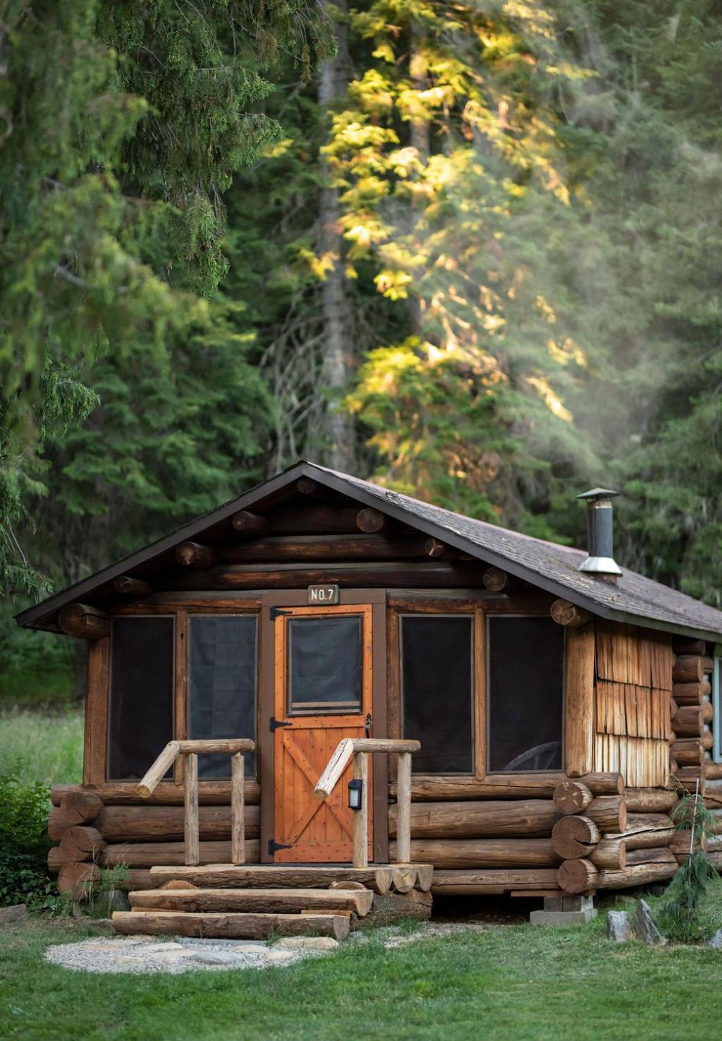 Lochsa Lodge view 3