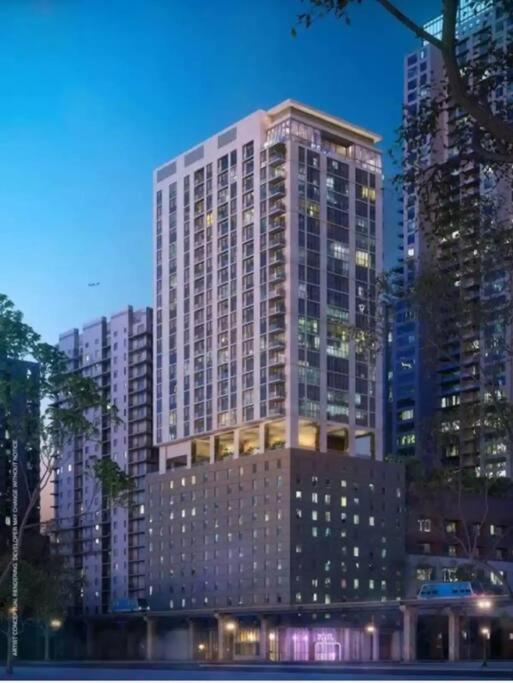 Amazing Condo in Downtown Miami/Brickell w/PARKING