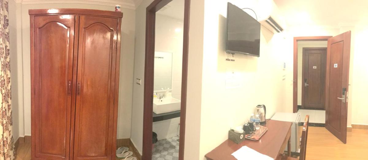 Photo 10