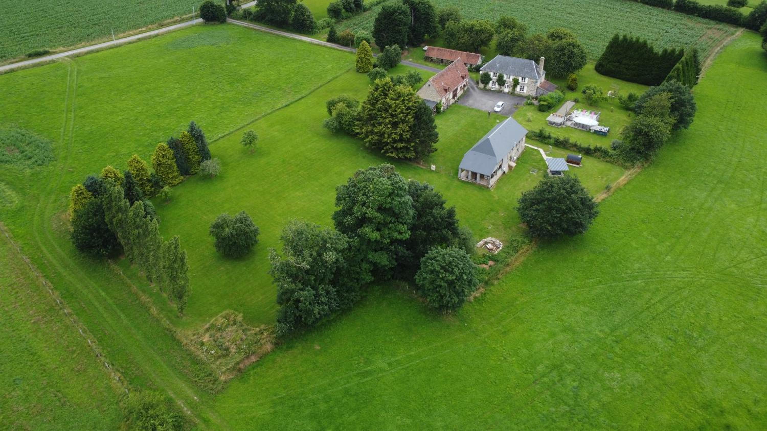 Holiday home Le Pressoir view 3