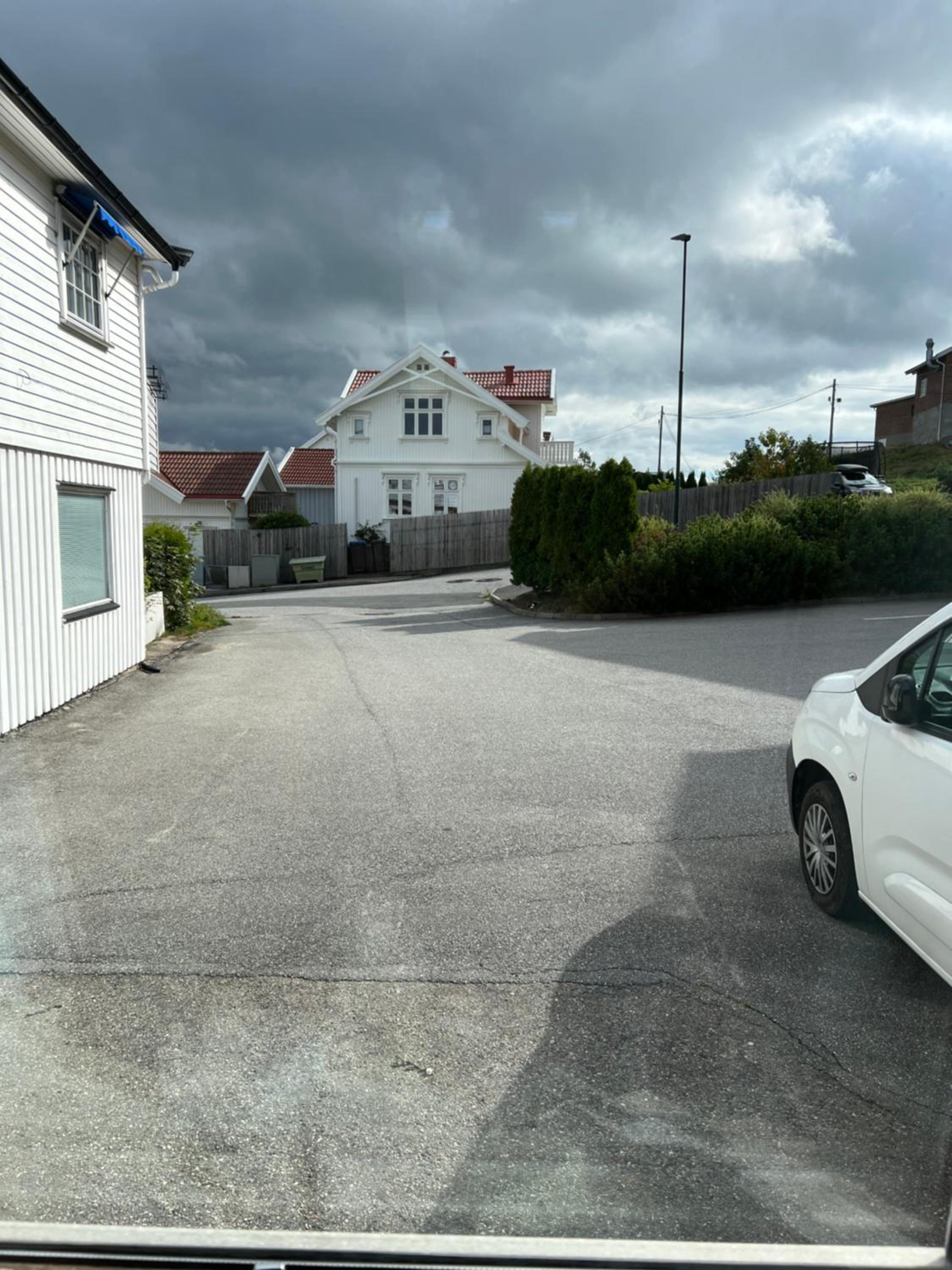 Sentralt i Fredrikstad, gratis parkering og varmepumpe med AC