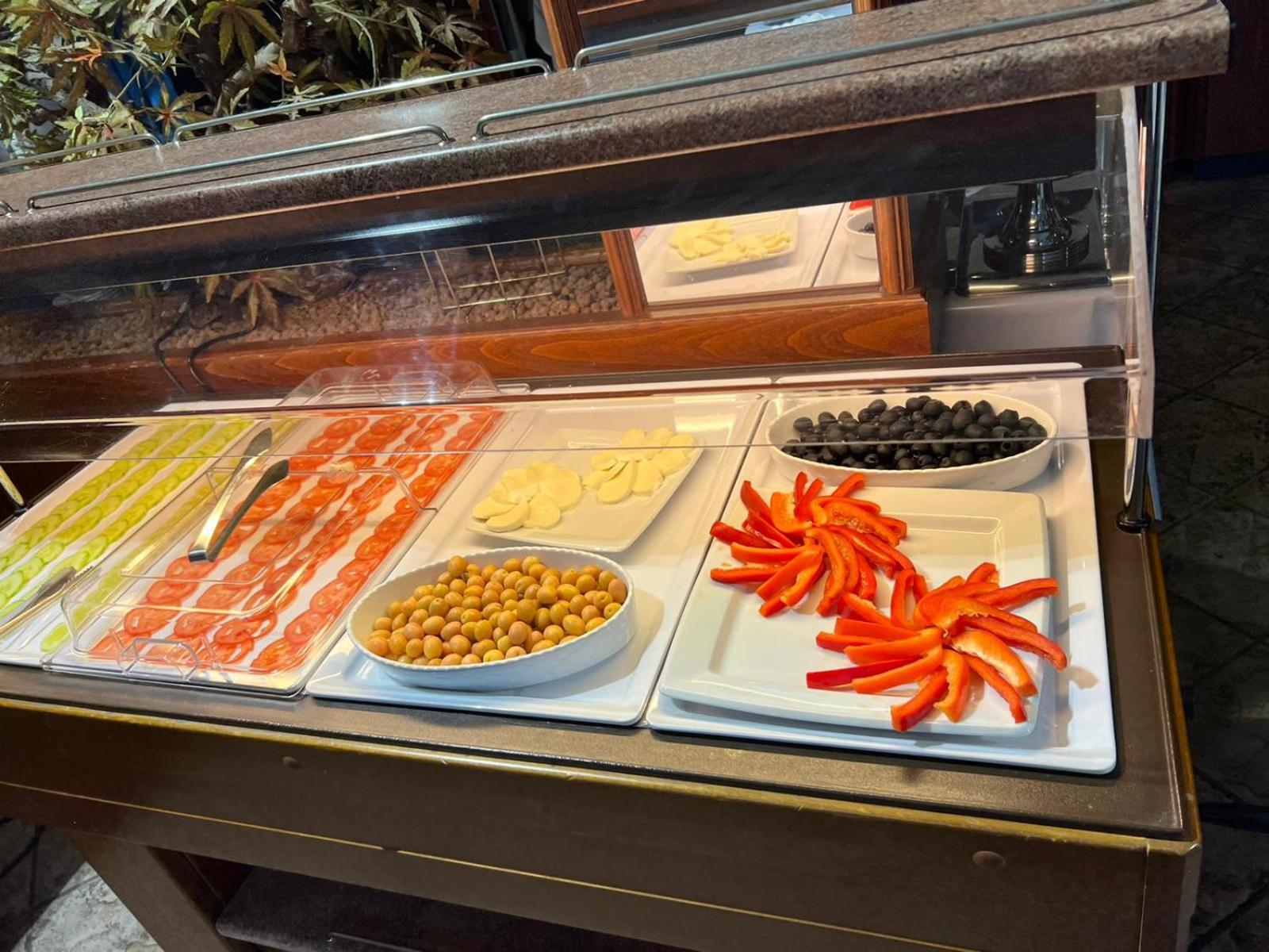 Hotel Daun - Property Image 5