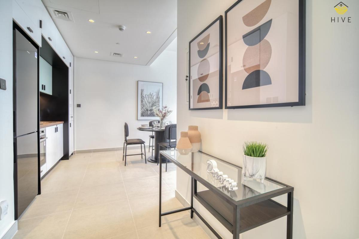 Stunning 2 Bedroom Apartment in Collective 2.0