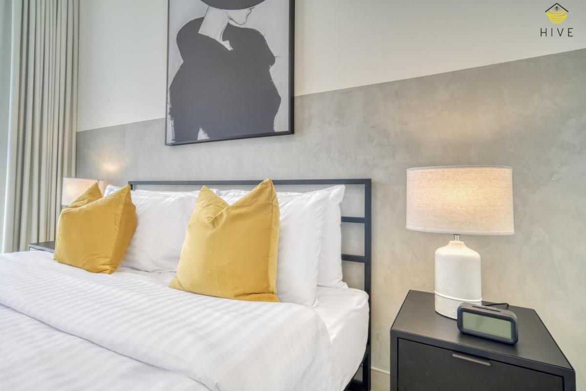 Central 2 Bedroom Apartment in Collective 2.0