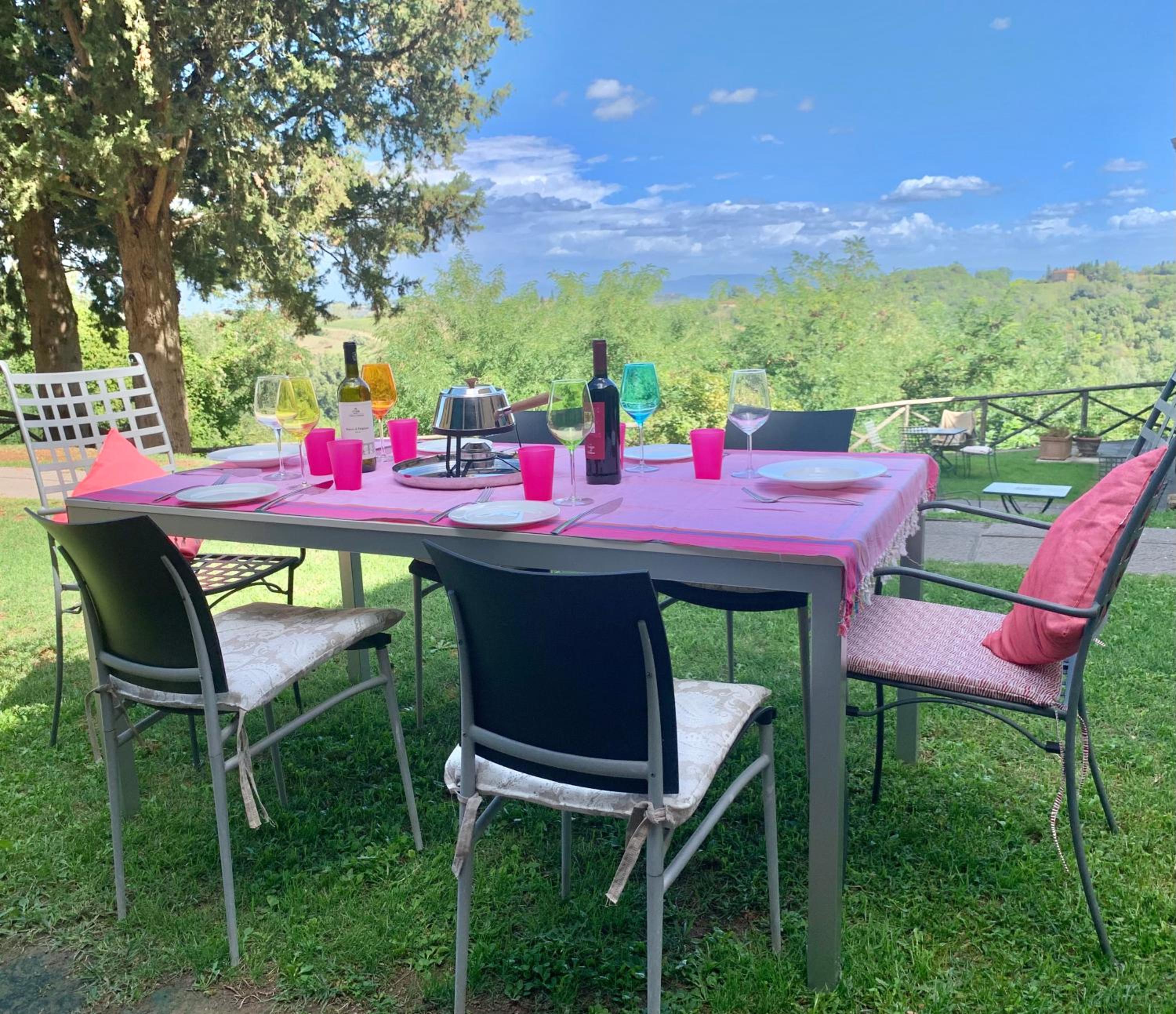 Incantevole borgo con piscine