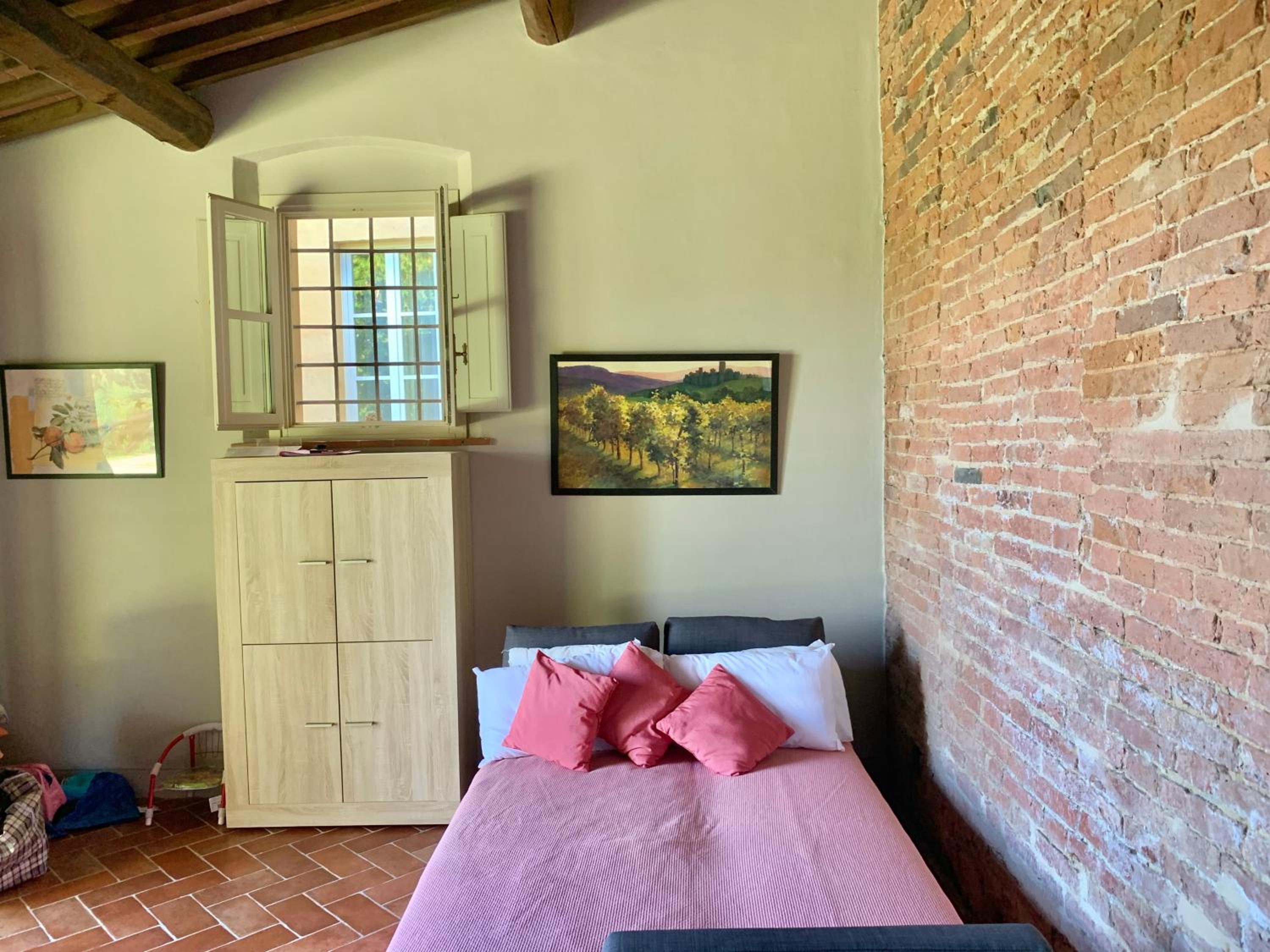 Incantevole borgo con piscine