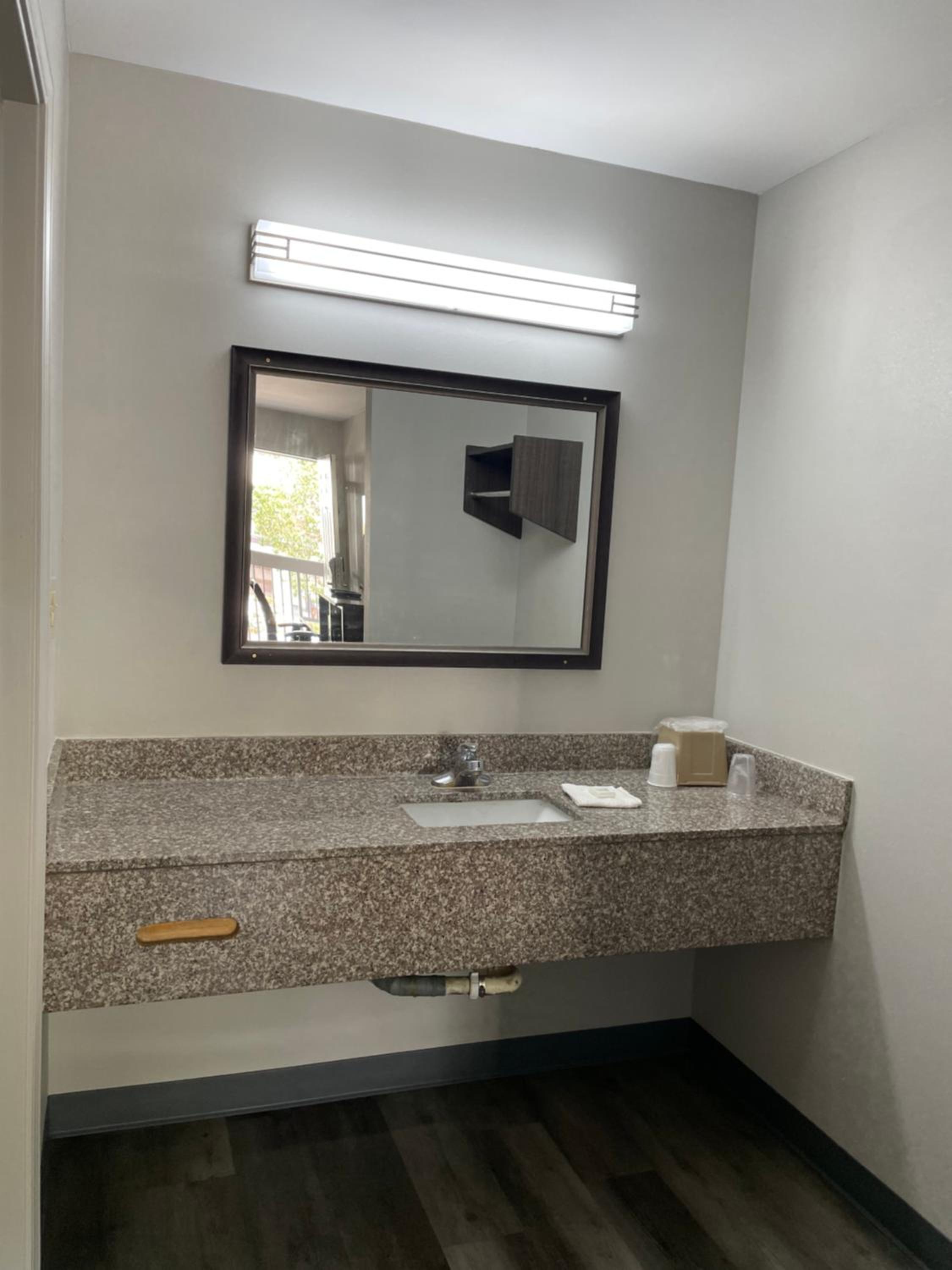 Griffin Inn & Suites