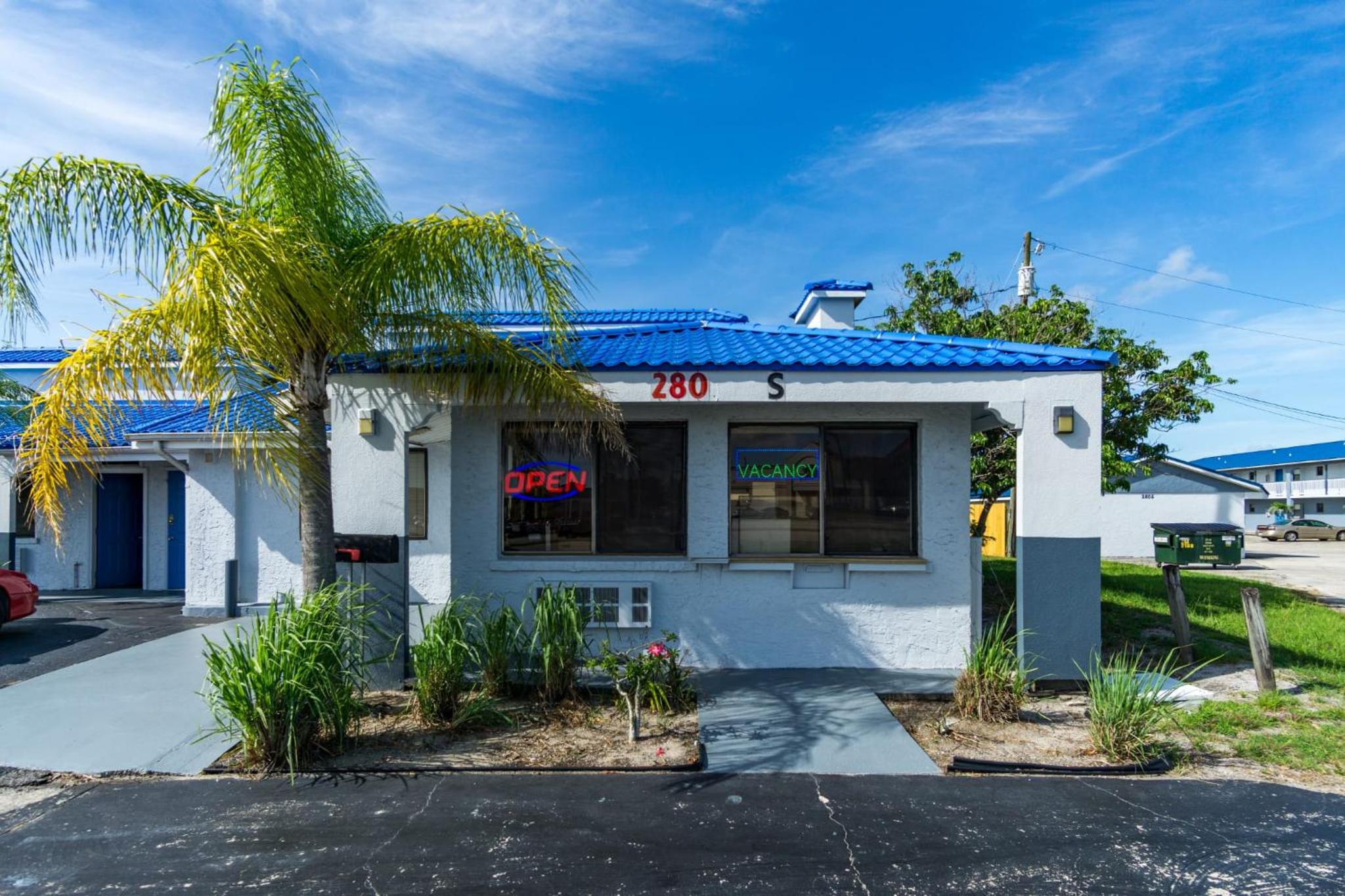 Sebring Vacations - Budget Inn of Sebring - Property Image 15