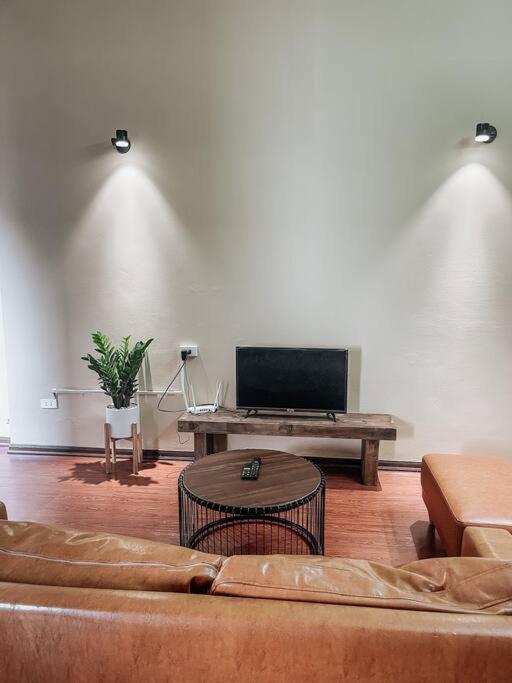 Annam The Residence - Westlake Central