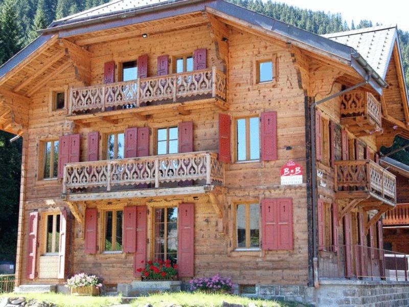 Chalet Suisse Bed and Breakfast