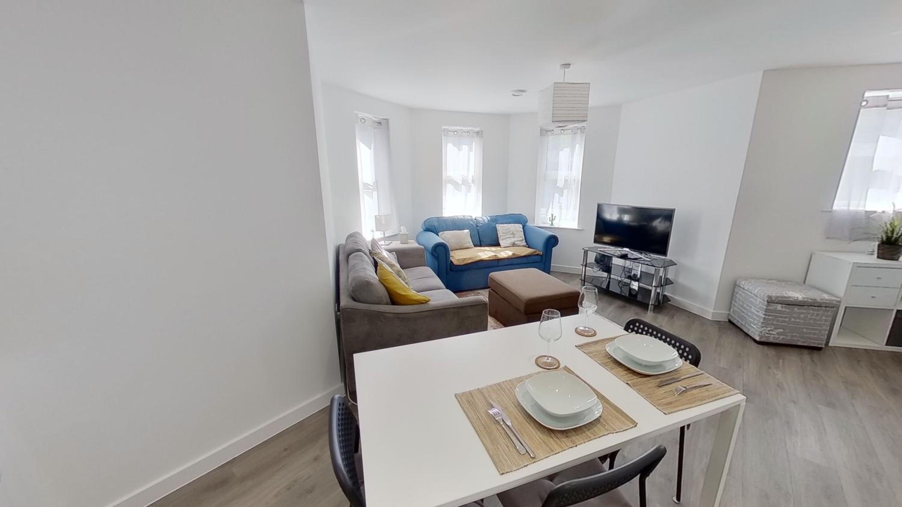 Berridge Apartment -Luxurious 2 bedroom Apartment view 3