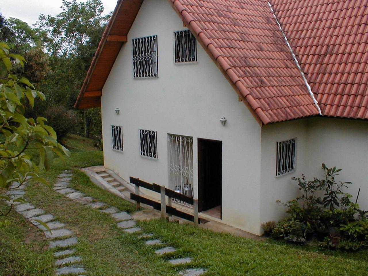 Casa Penedo Martinelli - Tranquilidade e muito verde