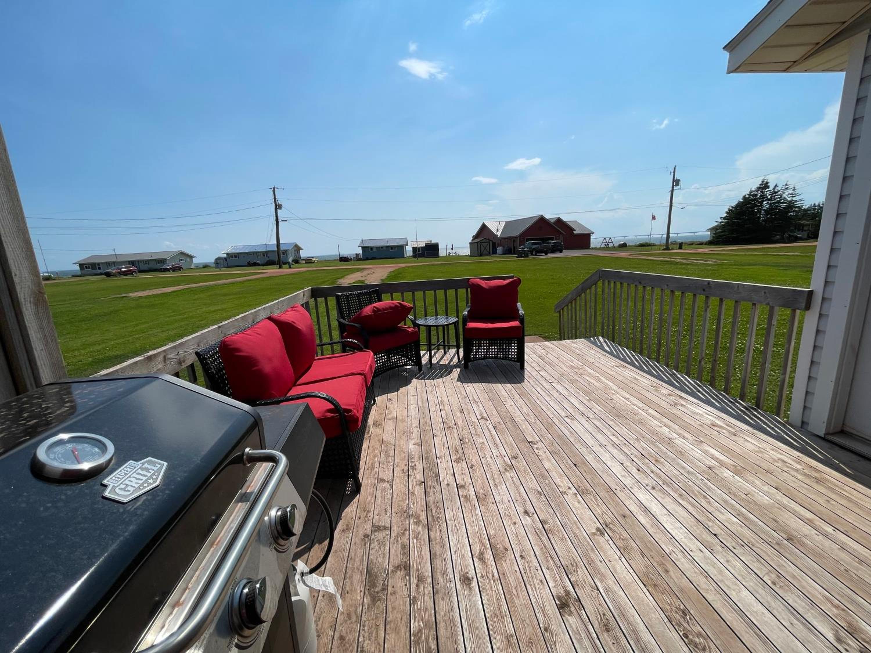 Newly Renovated Confederation Bridge View Cottages view 4