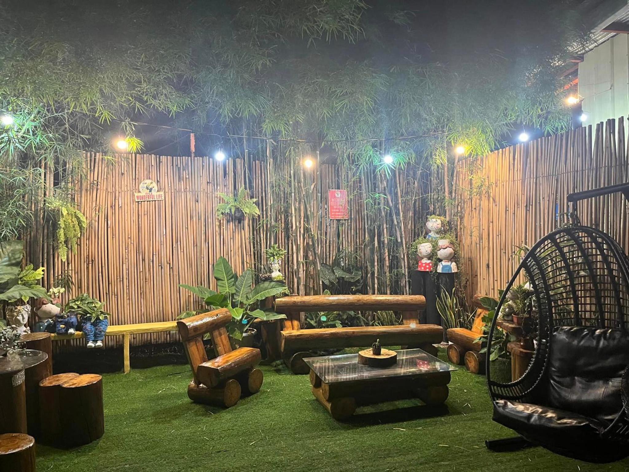 Manora Apartment