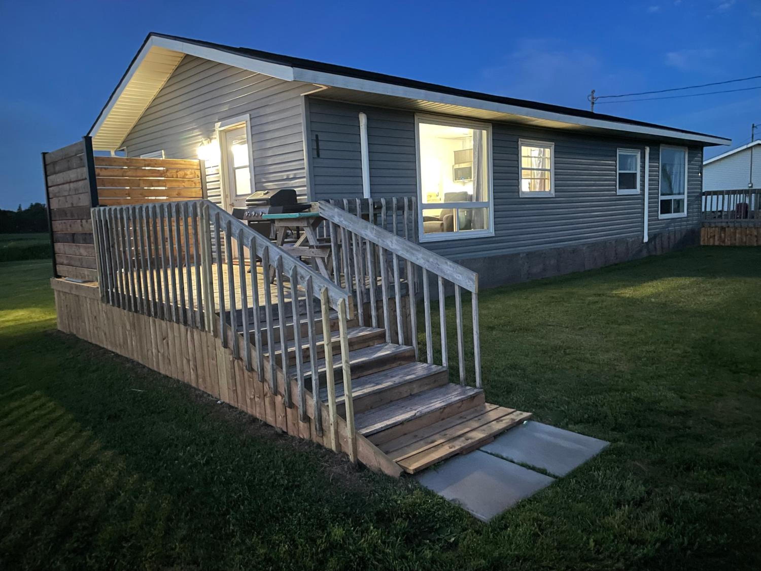 Newly Renovated Confederation Bridge View Cottages view 3