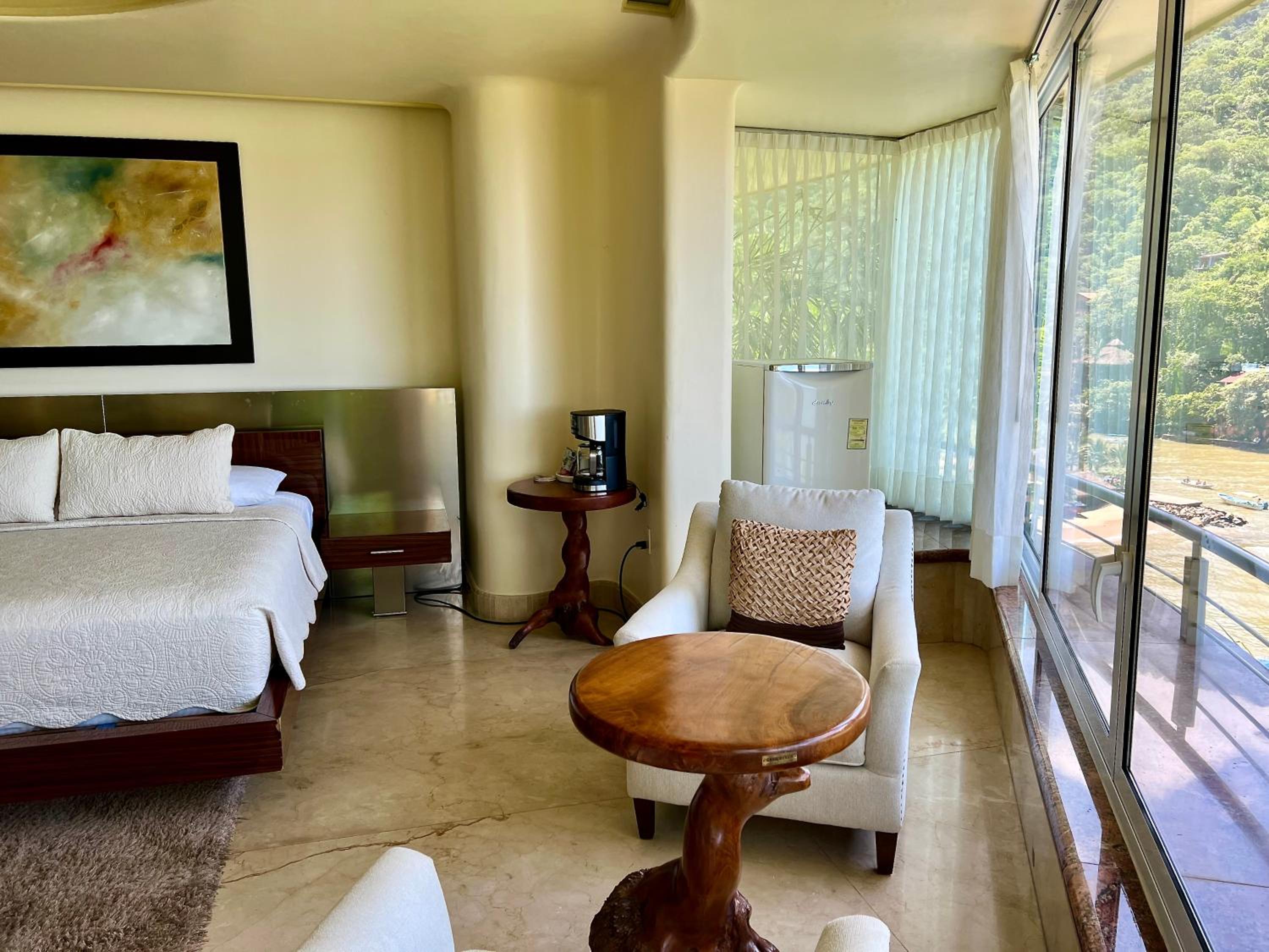 Boca de Tomatlán Luxury Boutique Hotel Accommodations view 4