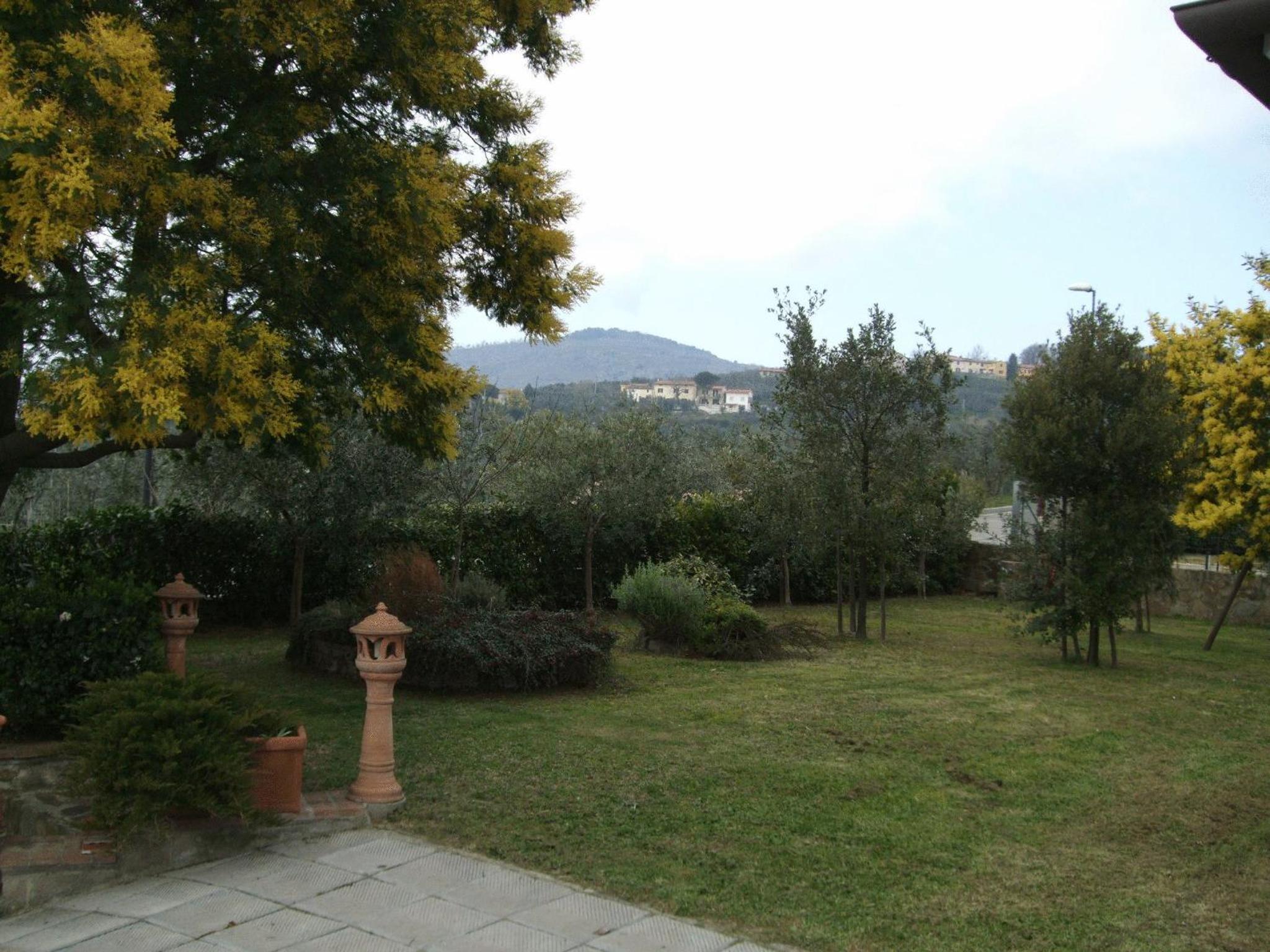 Photo 48