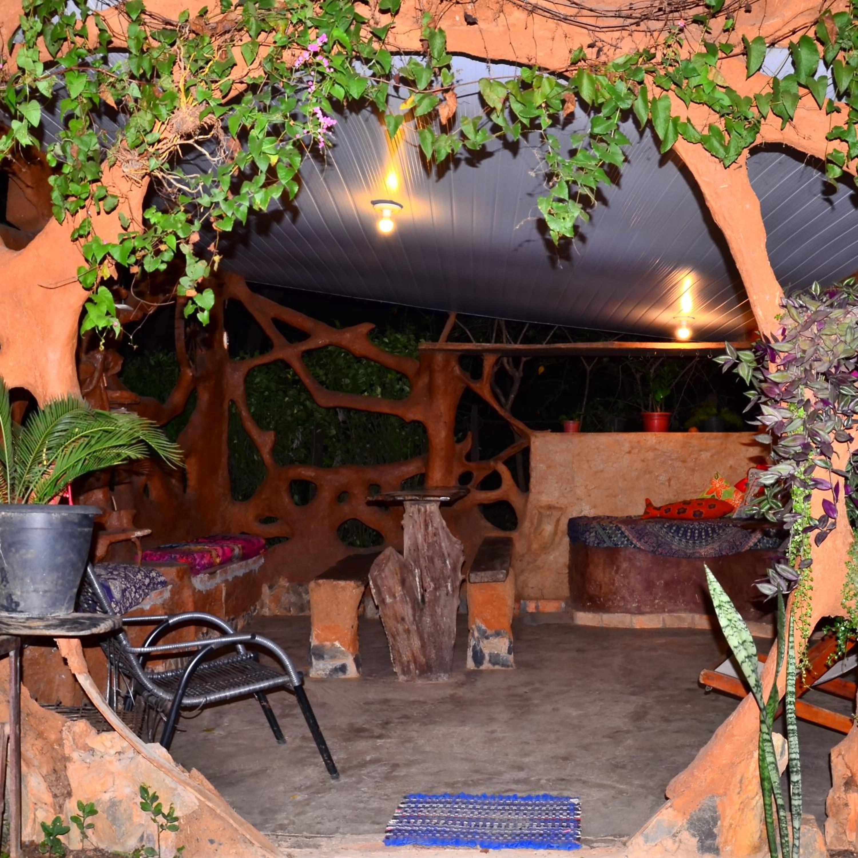 NOMADAS chalés, mini casinhas, bangalôs , área de camping e cozinha compartilhada