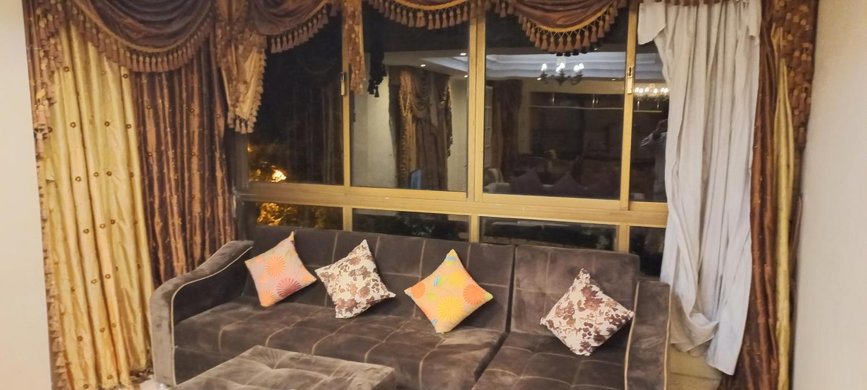 3 Bed Rooms Ac Fully Equipped flat in Mohandsseen Cairo